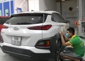 Xe nằm im ngày giãn cách, làm gì để bảo vệ lớp sơn ô tô?