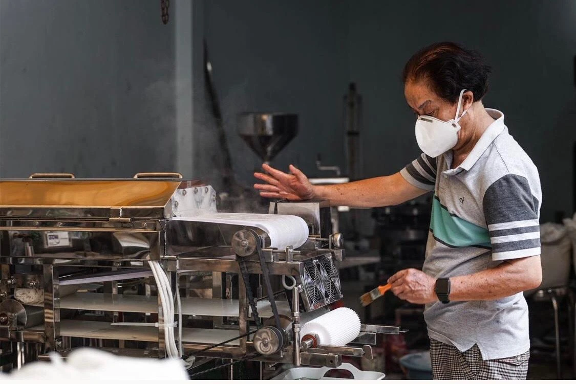 Nhà giáo đưa thiết bị chế biến nông sản Việt ra thế giới 