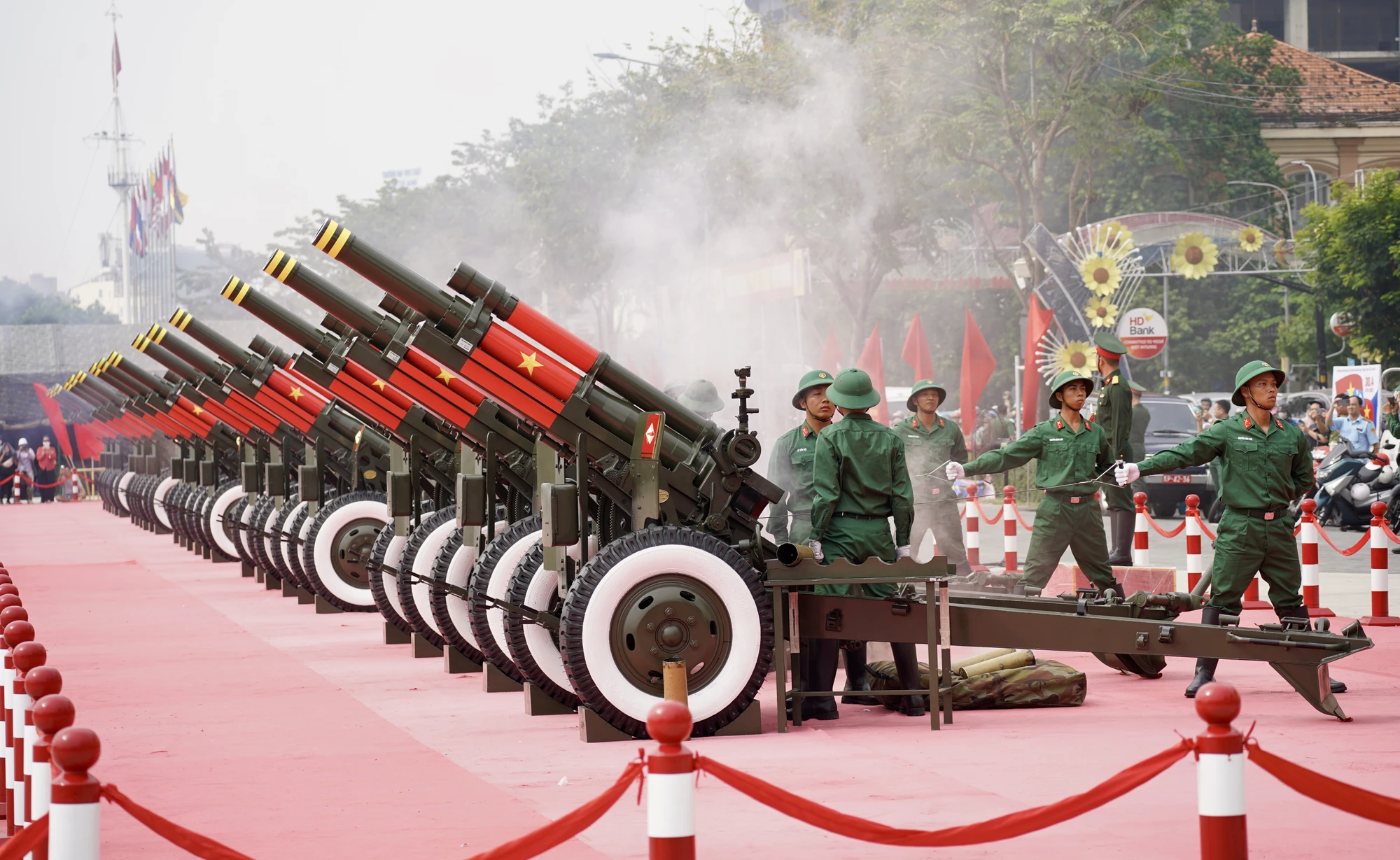 bến Bạch Đằng  (18).JPG
