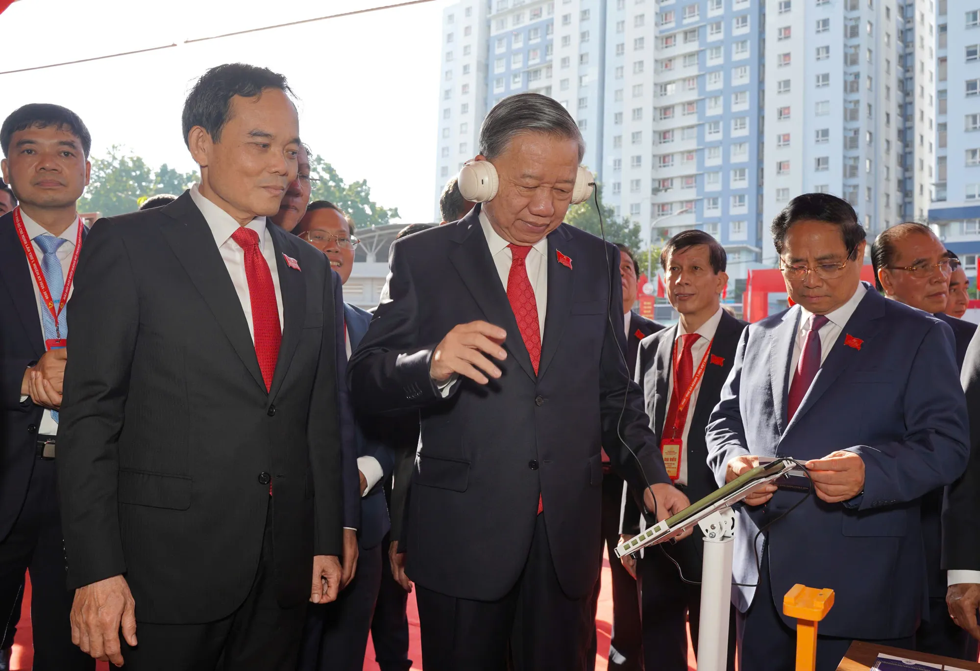 Chùm ảnh: Tổng Bí thư Tô Lâm cùng lãnh đạo Đảng, Nhà nước dự Đại hội đại biểu Đảng bộ TP.HCM-dai-hoi-dai-bieu-dang-bo-tp.hcm (88).jpg