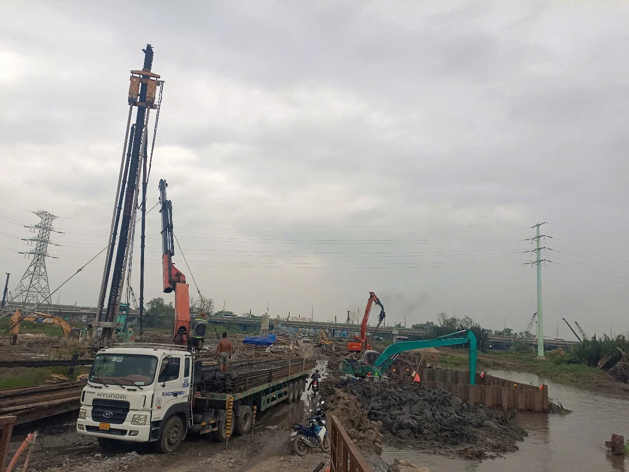 Tất cả 10 gói thầu dự án Vành đai 3 đều thi công xuyên Tết. vanh-dai-3-32.jpg