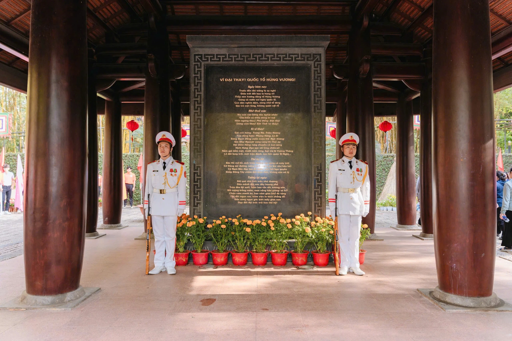 Hội trại cũng là một trong những hoạt động thiết thực của tuổi trẻ TP nhằm chào mừng kỷ niệm 50 năm Ngày Giải phóng miền Nam, thống nhất đất nước (30-4-1975 – 30-4-2025). Giỗ Tổ Hùng Vương 2.jpg
