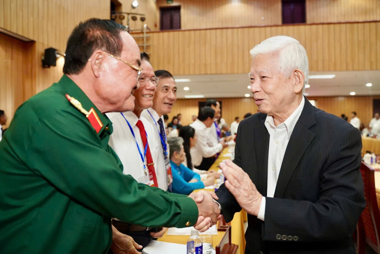 tong-bi-thu-to-lam-8.jpg