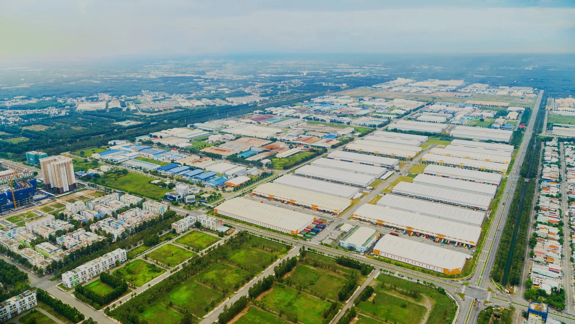 Các khu công nghiệp ở Bình Dương đang được quy hoạch bài bản, đồng bộ. Ảnh: LÊ ÁNH lich-su-hinh-thanh-2.jpg