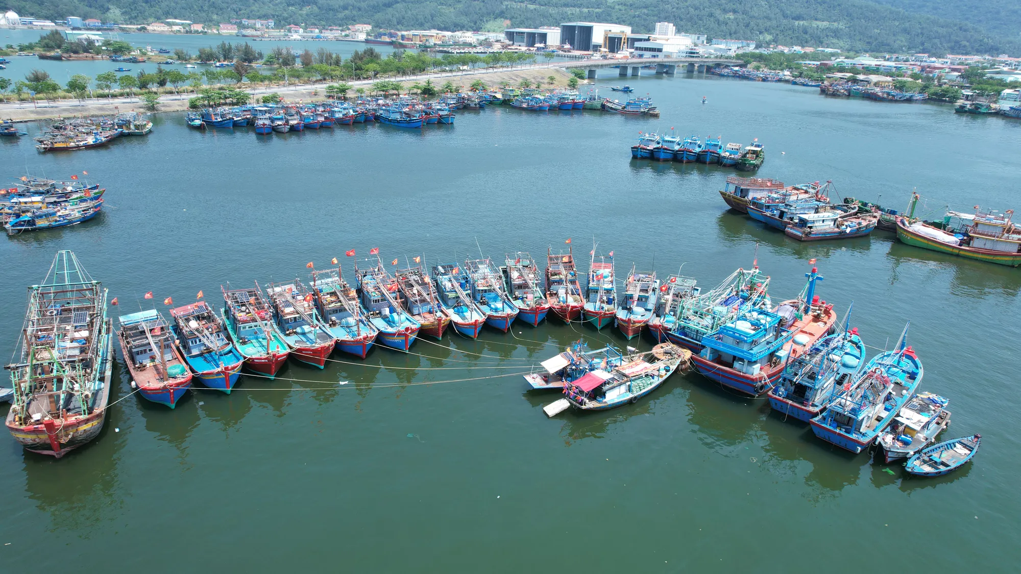 da-nang-chong-khai-thac-iuu-vi-quyen-loi-cua-ngu-dan-5.JPG