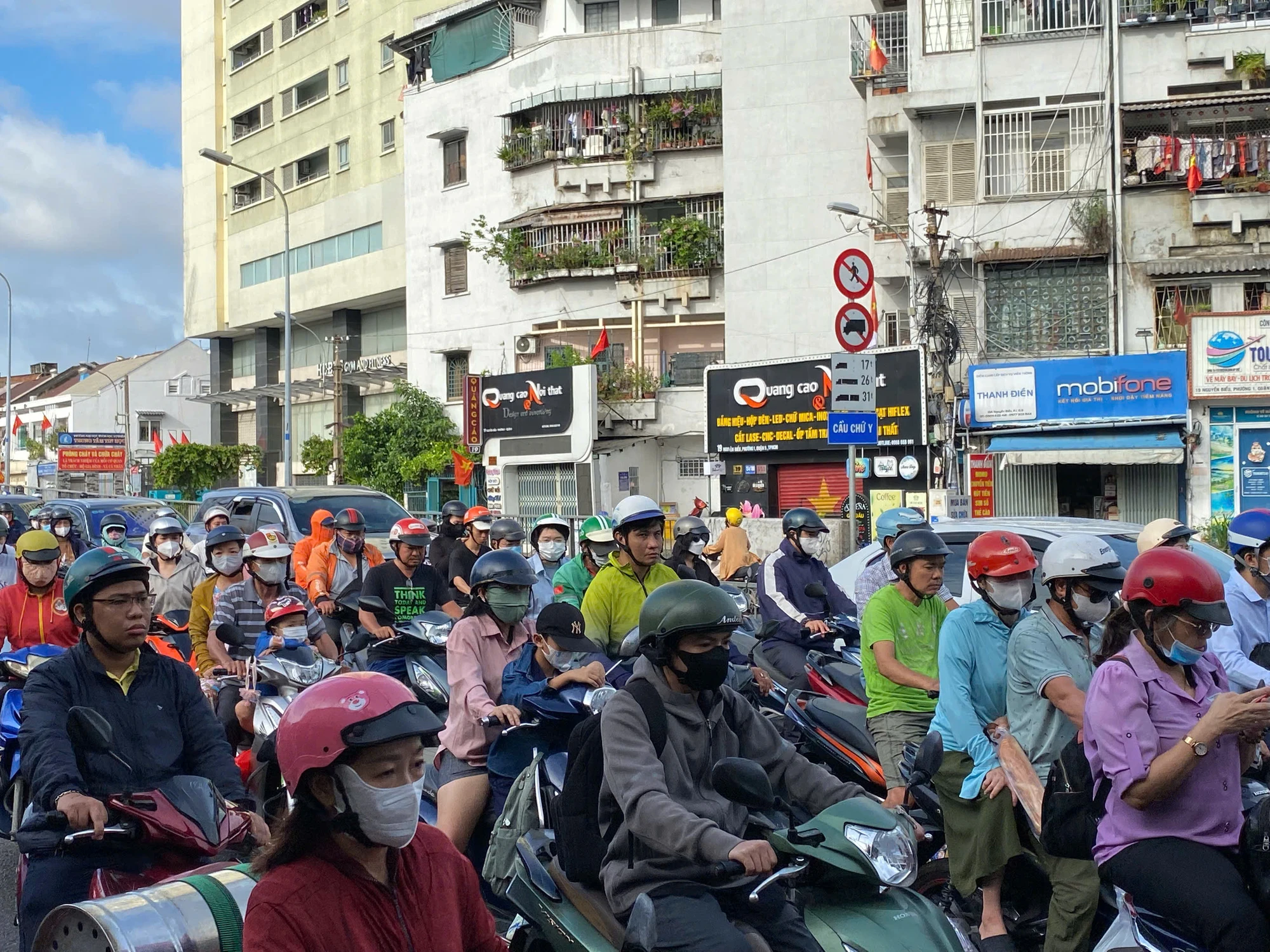 un-u-giao-thong-11.jpg
