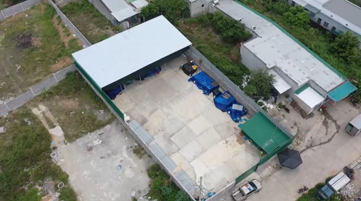 Kho xưởng sản xuất trái phép ma tuý vừa bị Cục Cảnh sát điều tra tội phạm về ma túy (Bộ Công an) phối hợp với các đơn vị triệt xóa là khu đất vắng vẻ, xa dân cư ở TP Nha Trang, tỉnh Khánh Hòa. san-xuat-trai-phep-ma-tuy (2).jpg