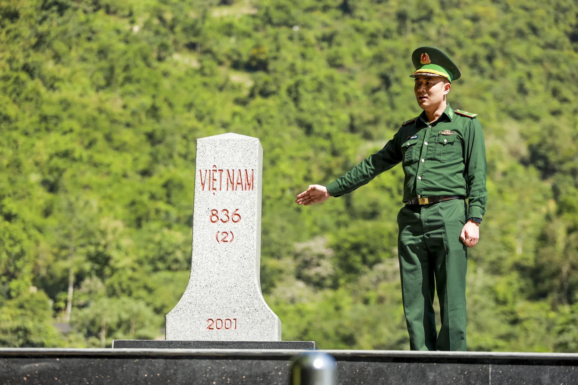 Cột mốc 836-2- Thác Bản Giốc PLO (10).jpg