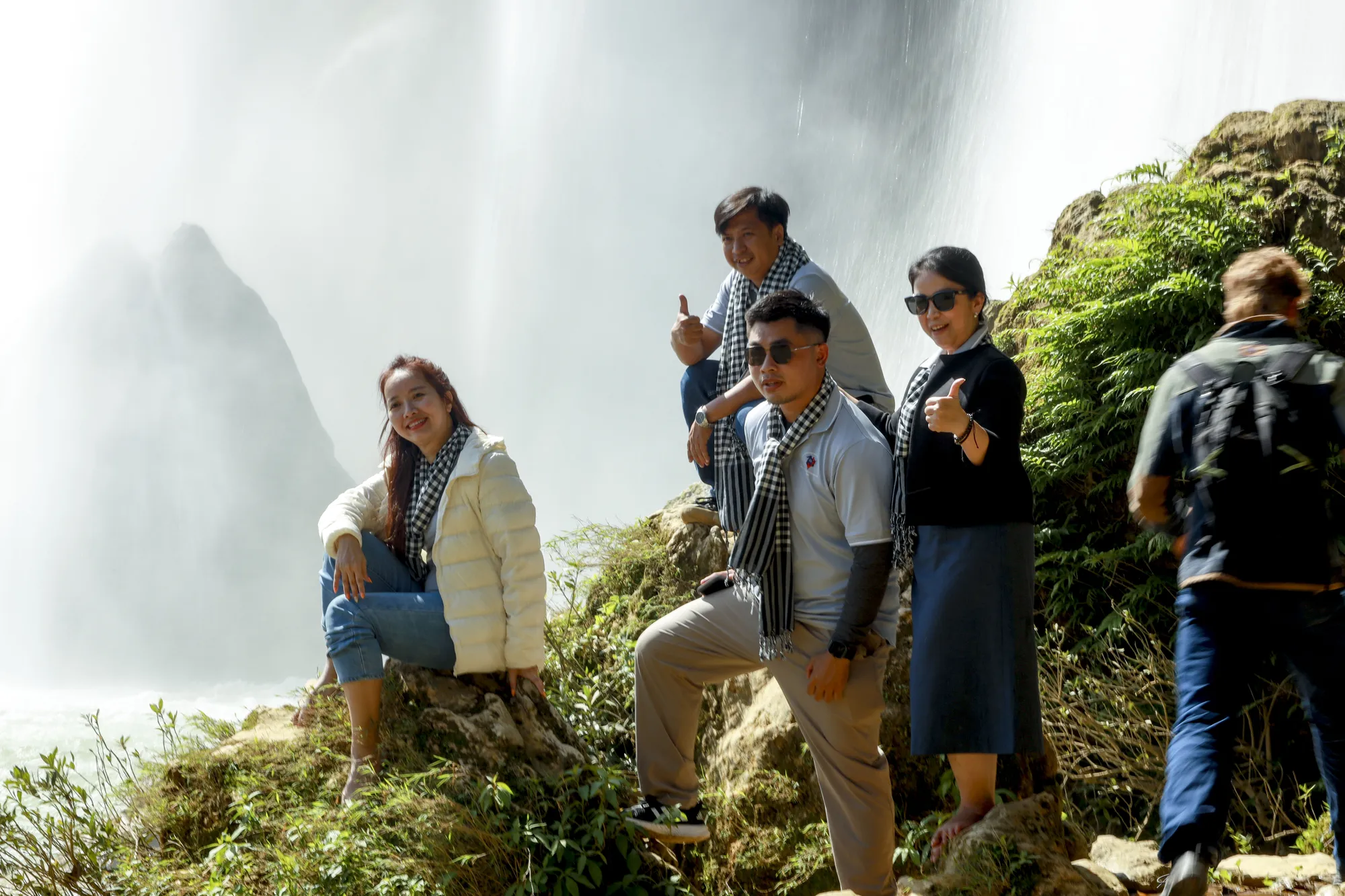 Cột mốc 836-2- Thác Bản Giốc PLO (3).jpg