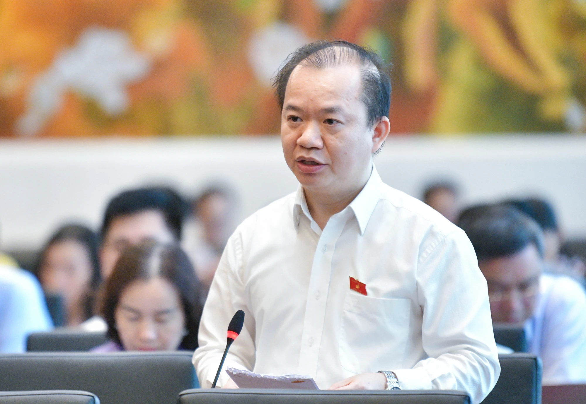 ĐBQH Bùi Hoài Sơn, Ủy viên thường trực Ủy ban Văn hóa và Xã hội của QH. Ảnh: QH bui-hoai-son-sap-nha-tinh.jpg
