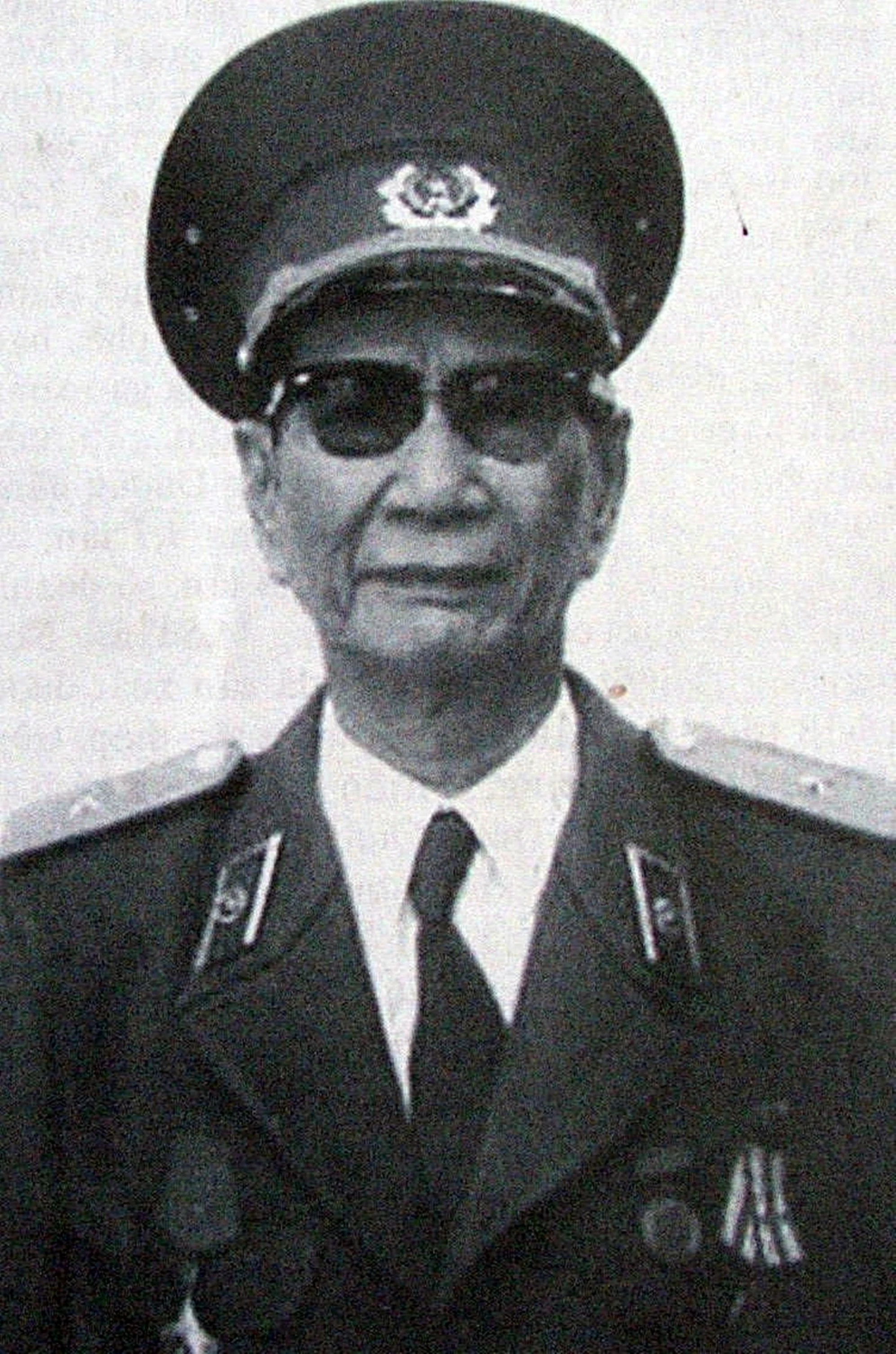 Chân dung Thiếu tướng Chín Huỳnh (1913-2006). Ảnh tư liệu. thieu-tuong-chin-huynh (2).jpg