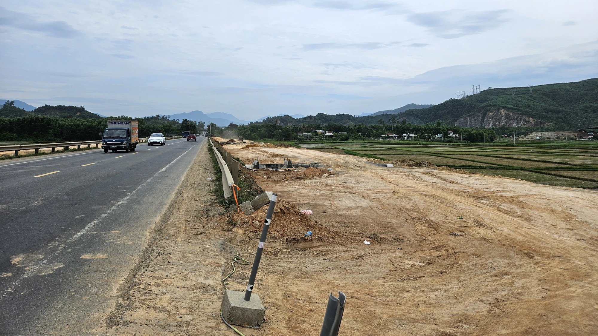 cao-toc-hoa-lien-tuy-loan-da-nang-3.jpg