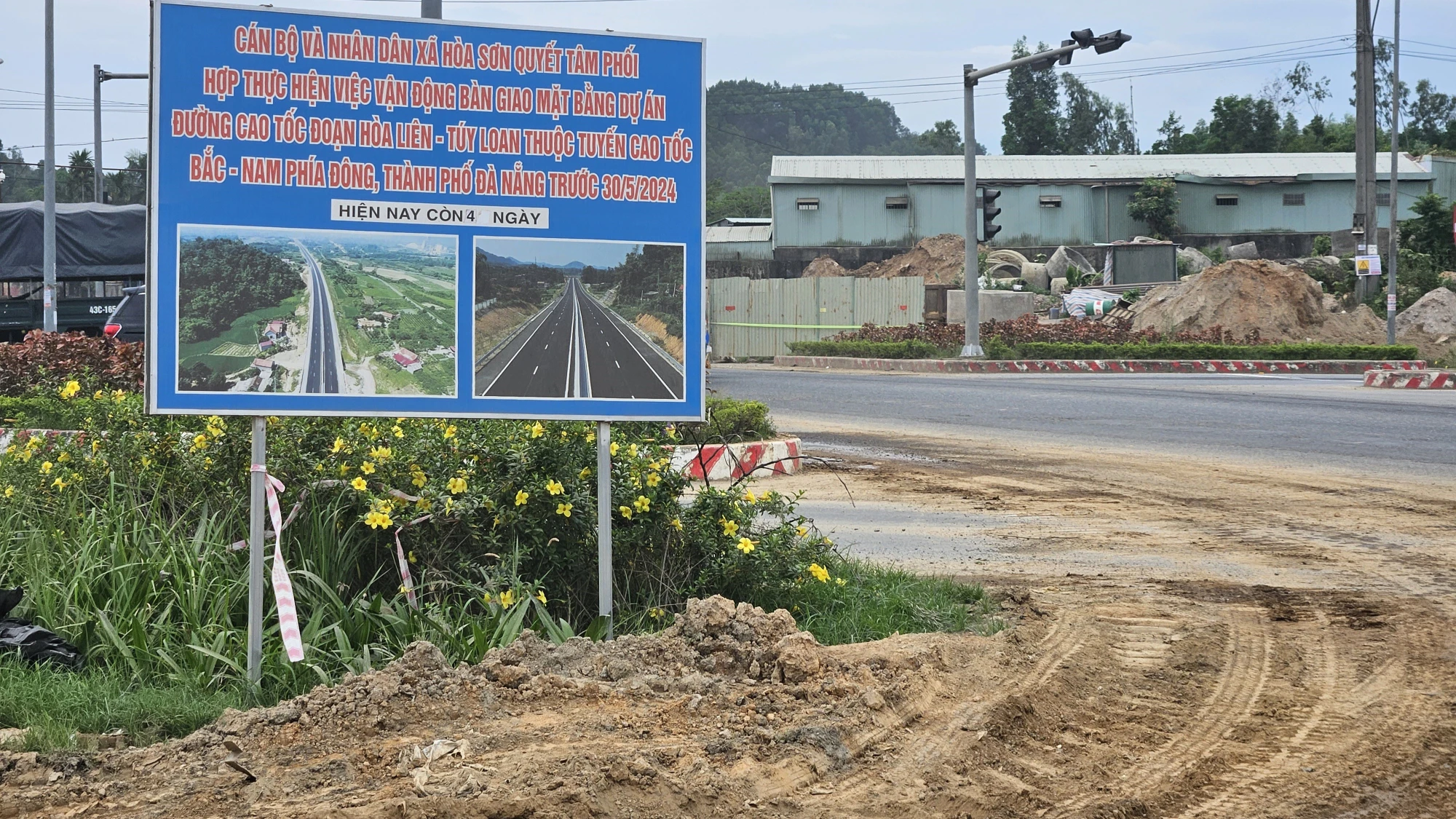 cao-toc-hoa-lien-tuy-loan-da-nang-6.jpg