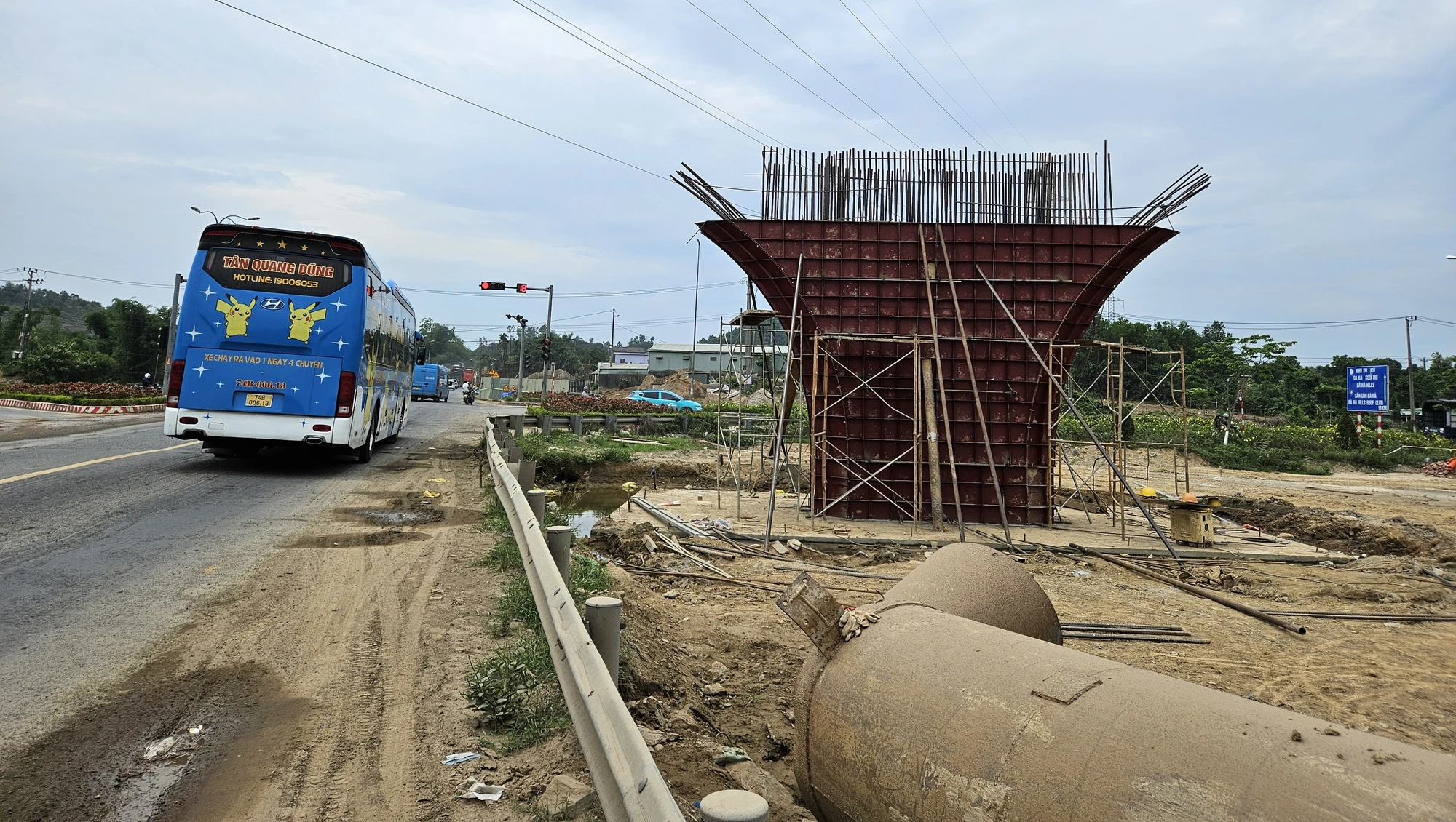 cao-toc-hoa-lien-tuy-loan-da-nang-9.jpg