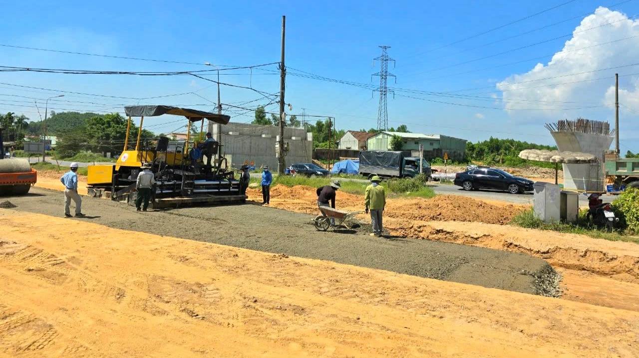 cao-toc-hoa-lien-tuy-loan-da-nang-6.jpg