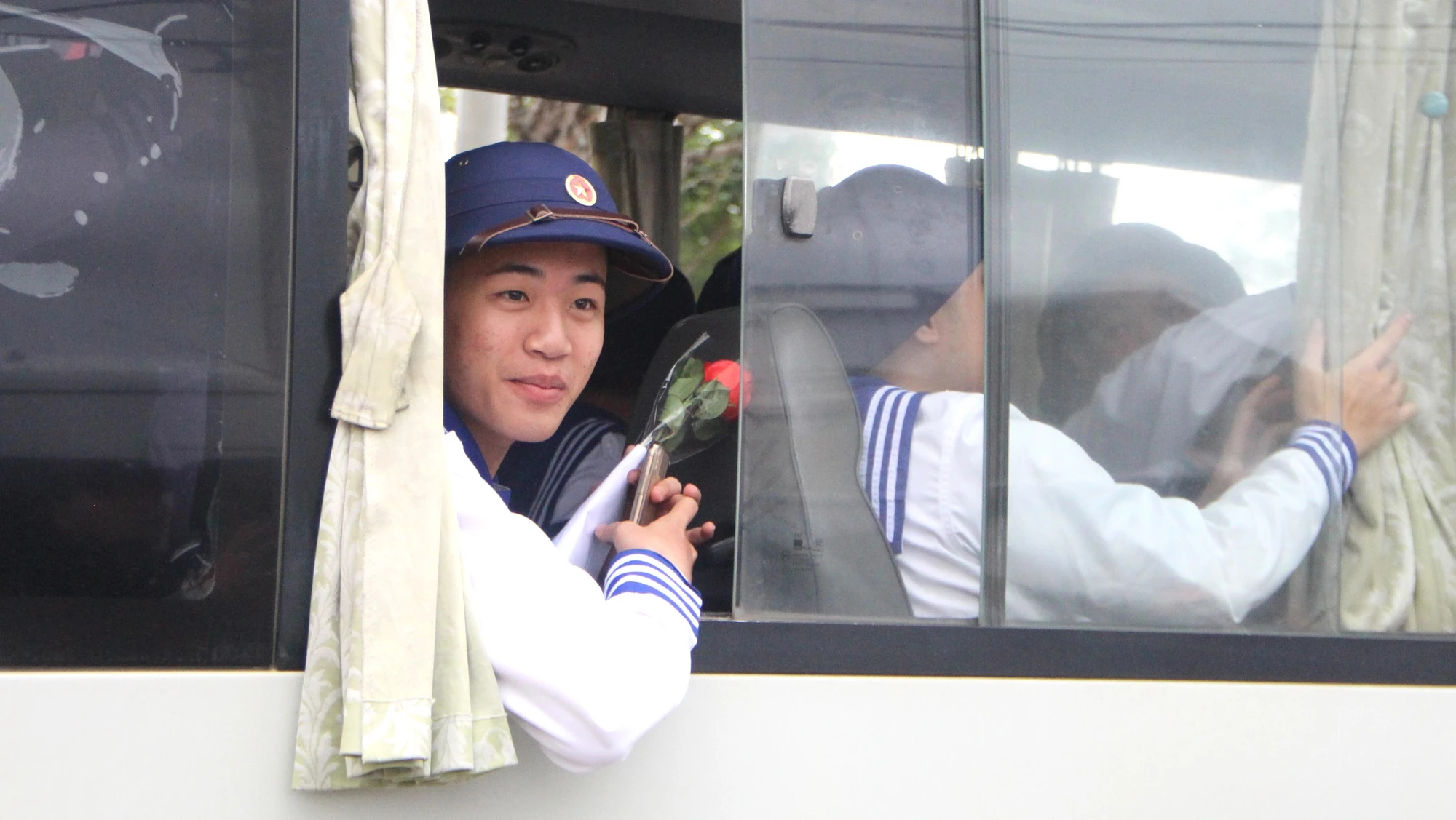 tan-binh-len-duong-nhap-ngu-da-nang-10.JPG