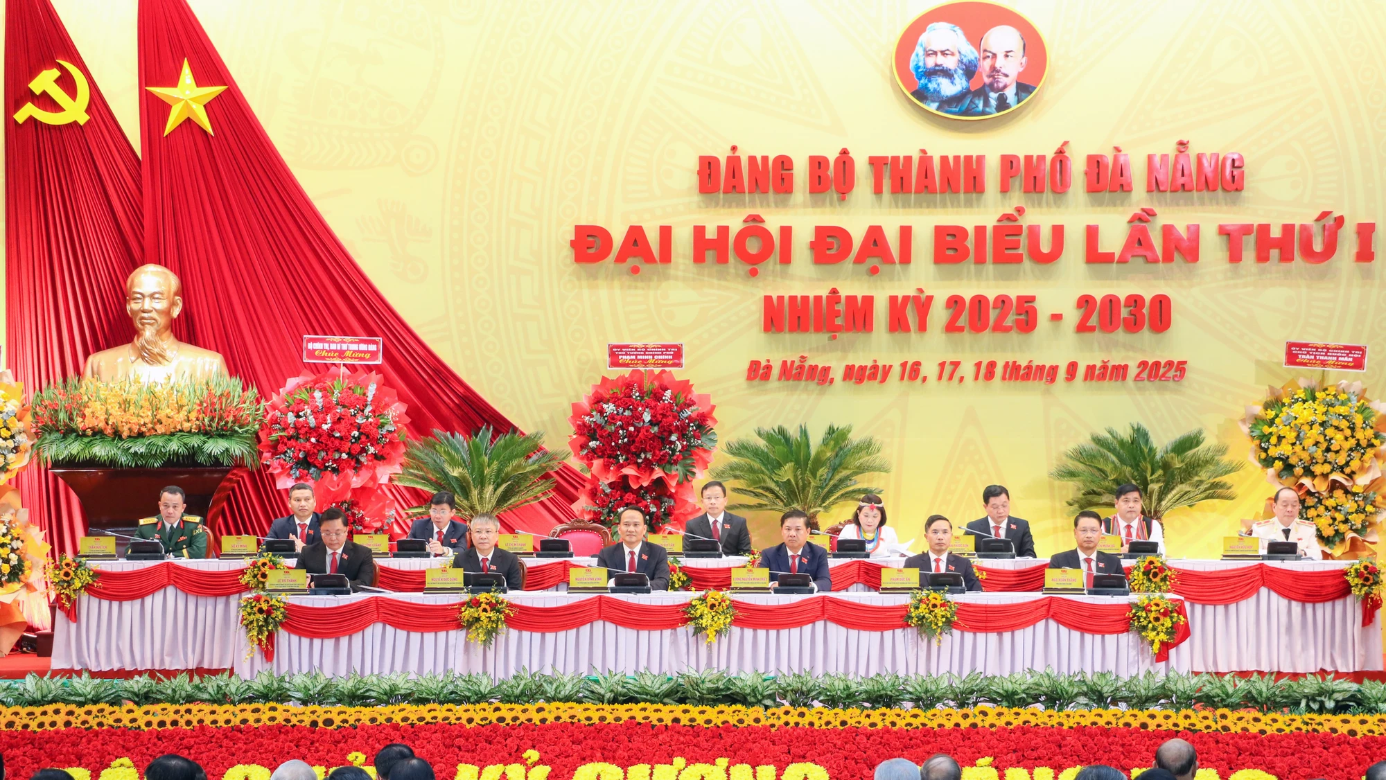 dai-hoi-dai-bieu-lan-thu-i-dang-bo-tp-da-nang-1.jpg