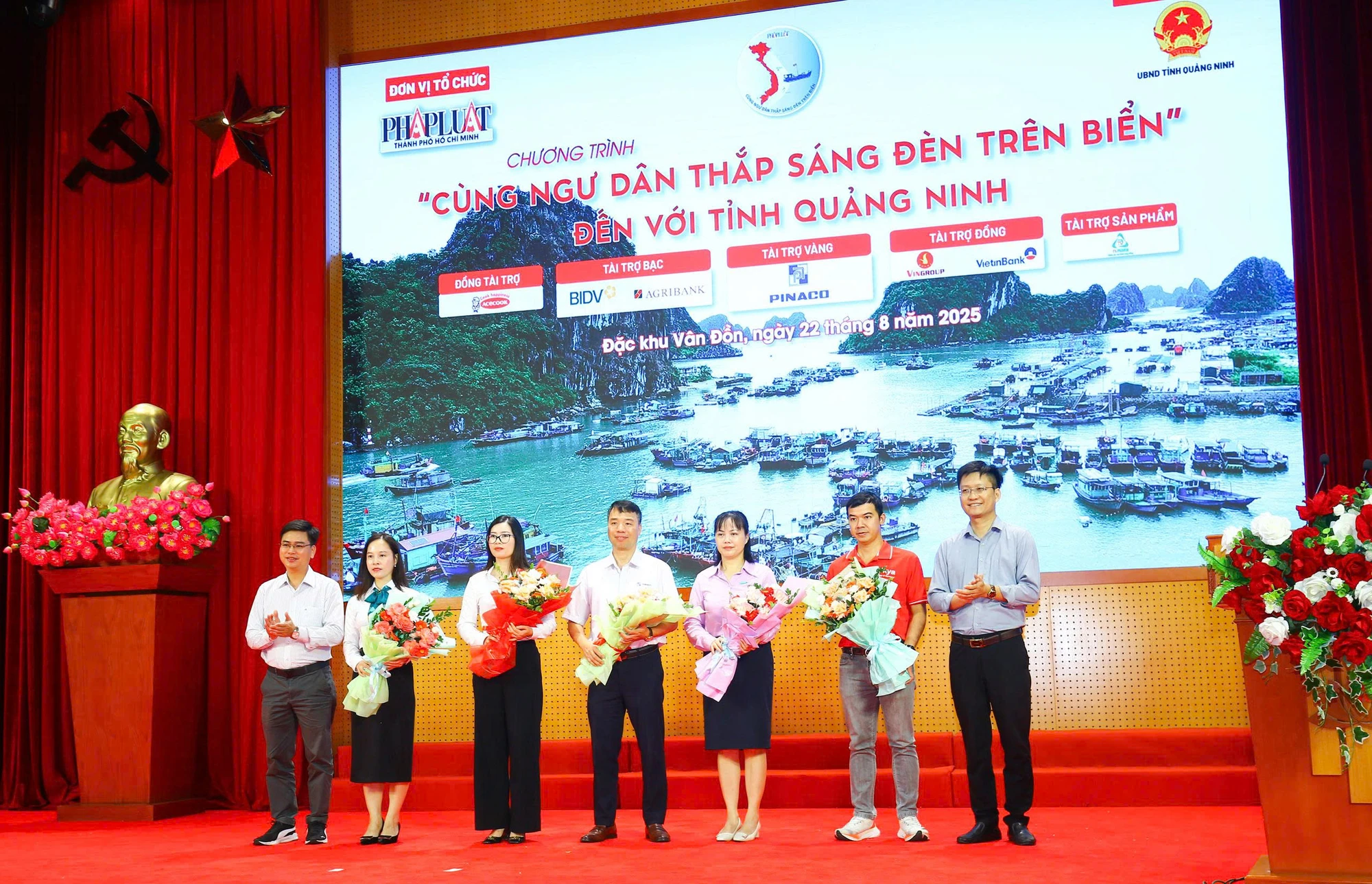 cùng ngư dân 003.jpg