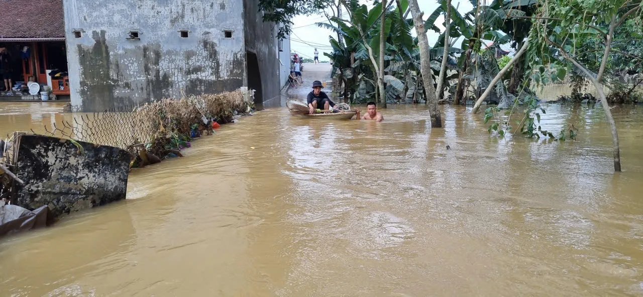lũ lịch sử.jpg