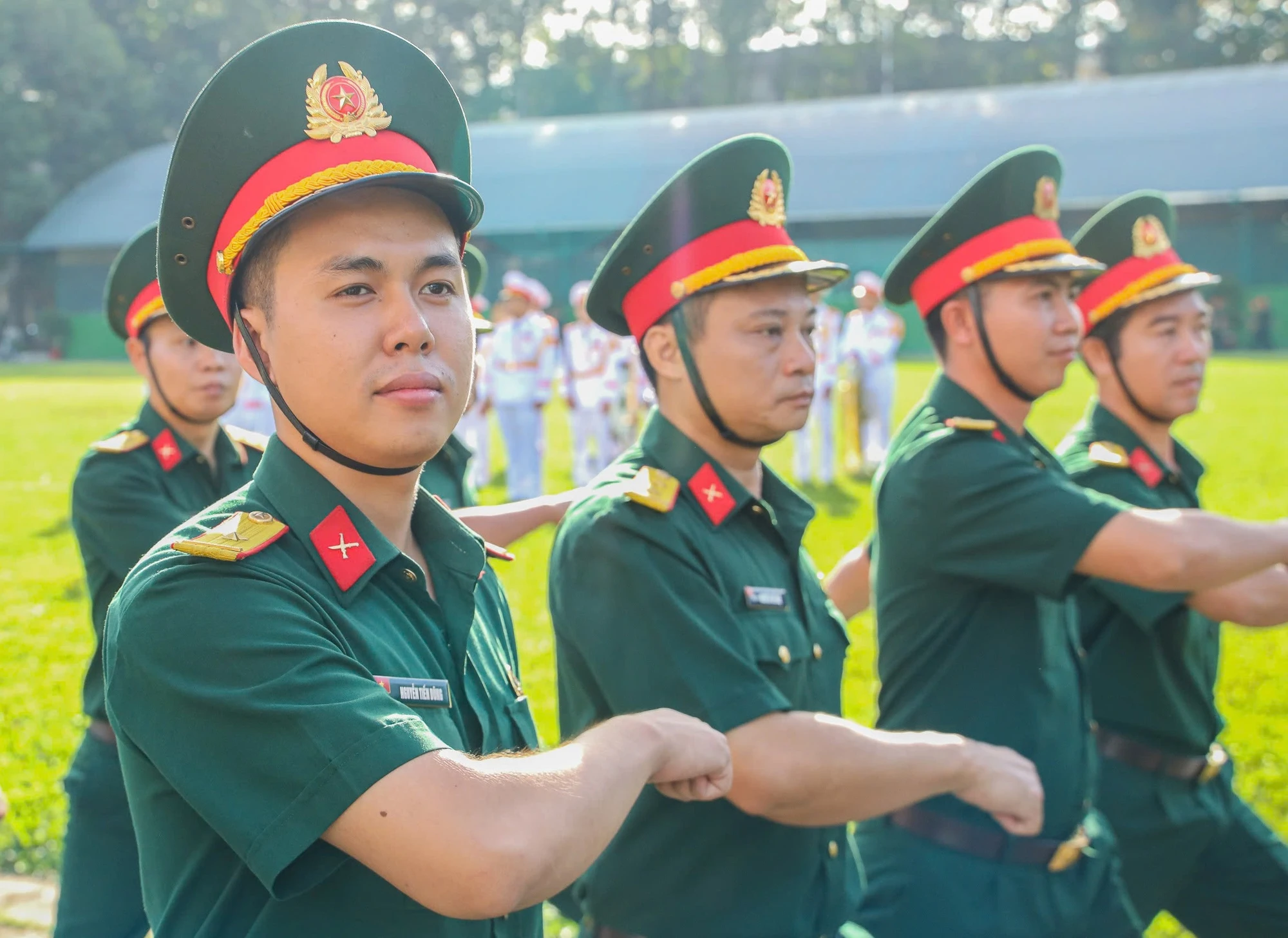 Cán bộ, chiến sĩ khối cơ quan Quân khu 7 ra quân huấn luyện năm 2025