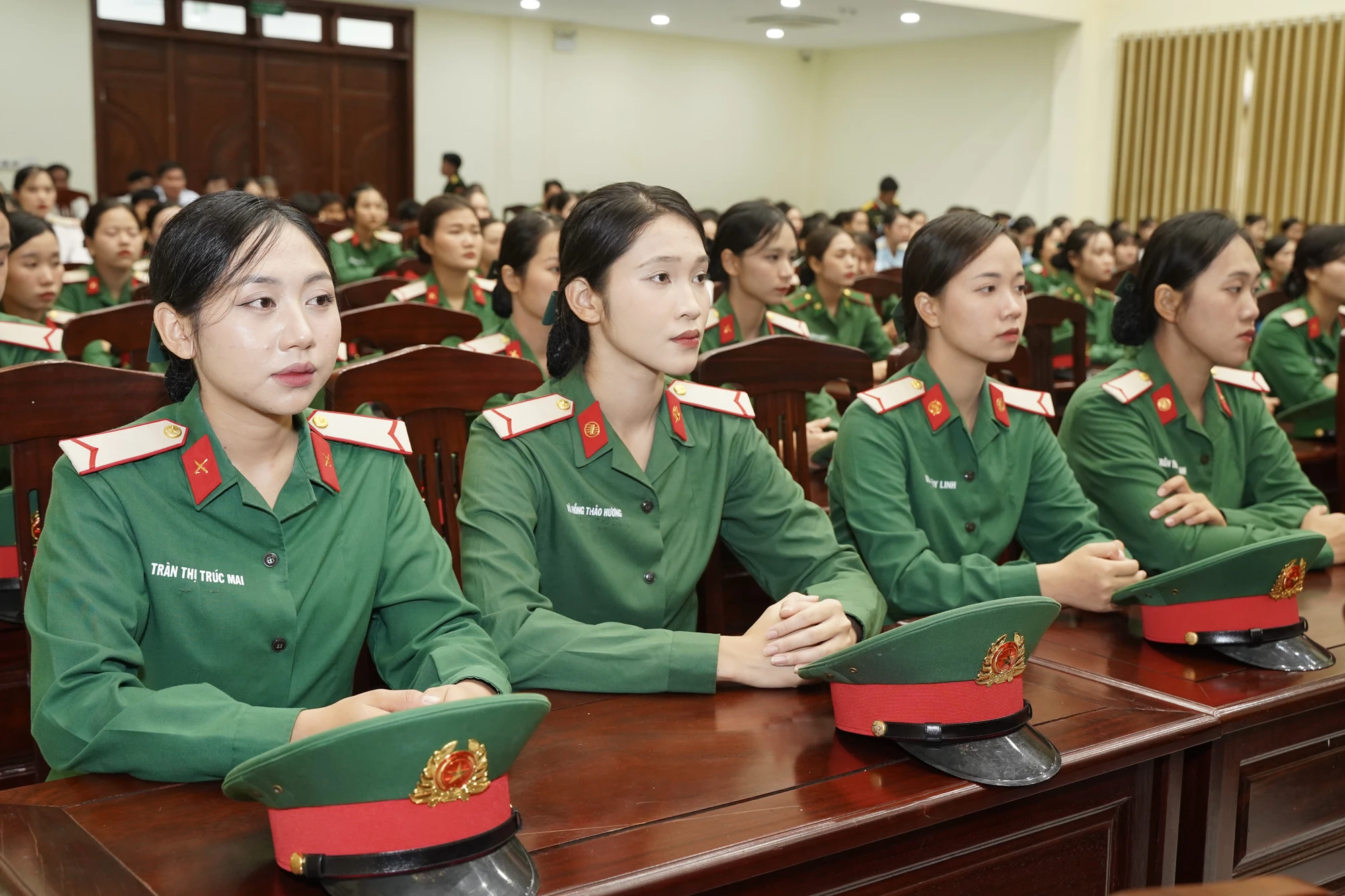 Quan khu 7 (5).JPG