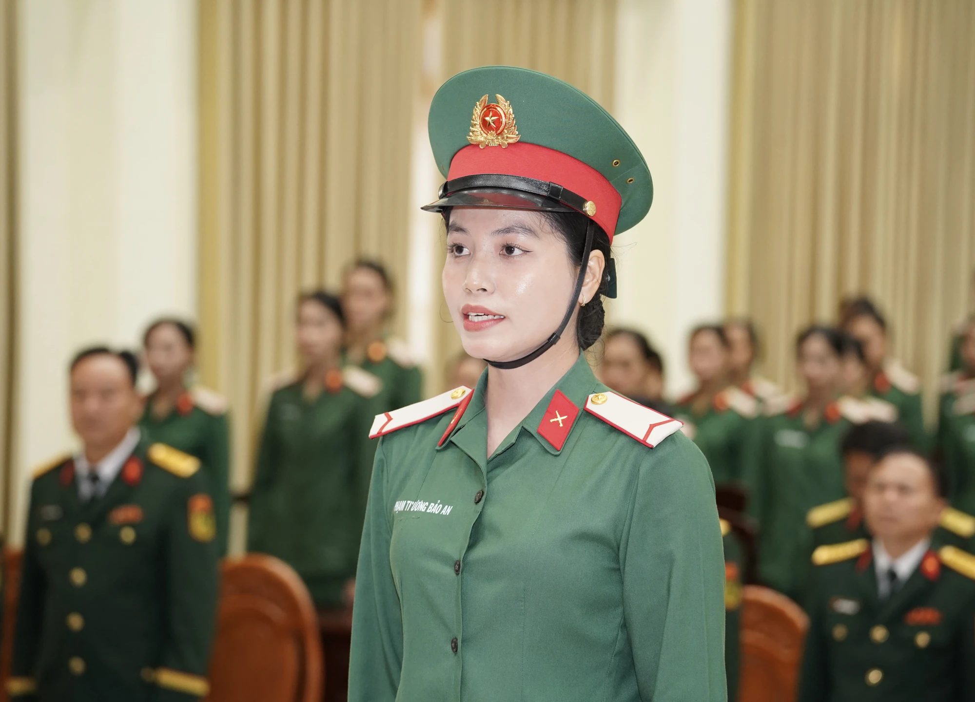Quan khu 7 (9).JPG