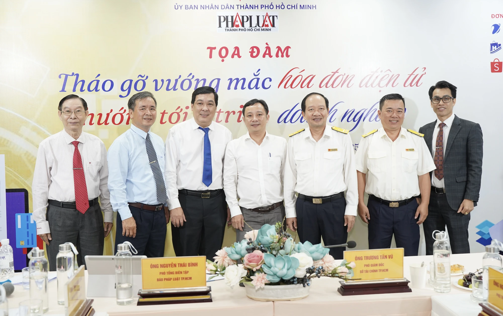 Toàn cảnh Tọa đàm Tháo gỡ vướng mắc hóa đơn điện tử, hướng tới 2 triệu doanh nghiệp