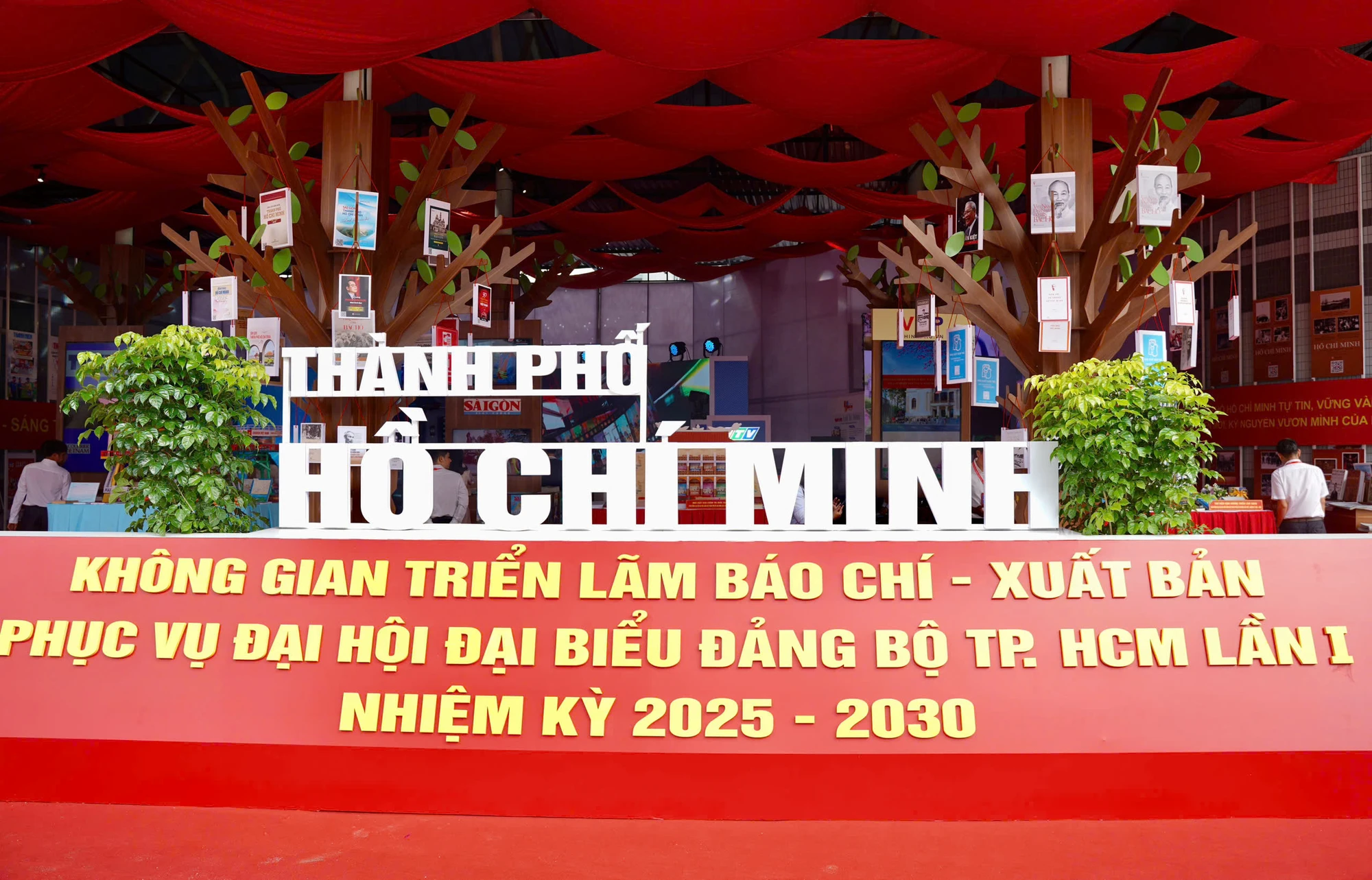 Đại hội đại biểu Đảng bộ TP.HCM (6).jpg