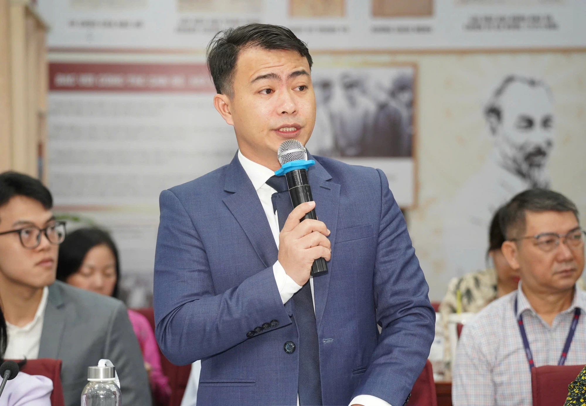 Tọa đàm - ĐT Luật ở Việt Nam hiện nay (6).jpg