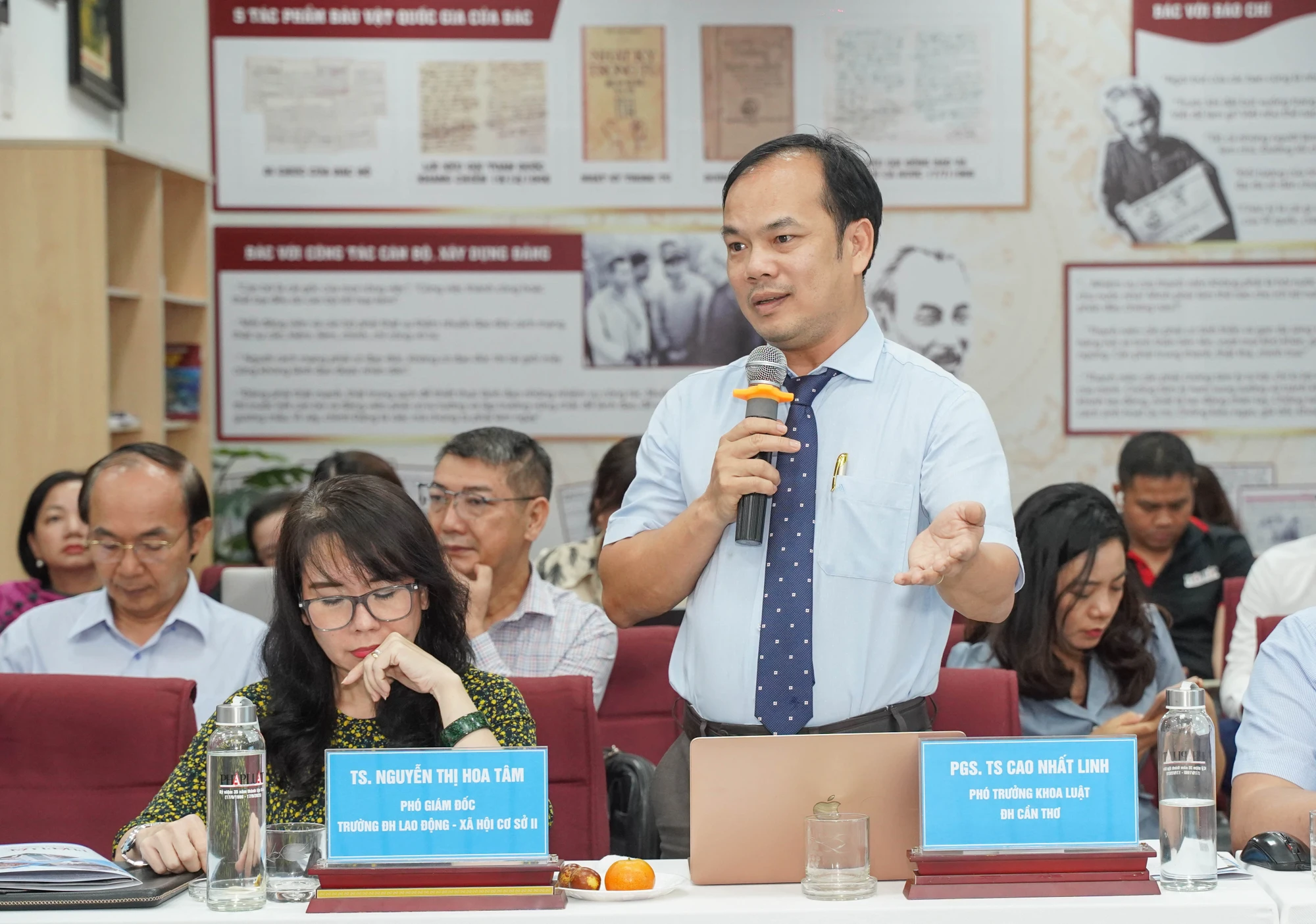 Tọa đàm - ĐT Luật ở Việt Nam hiện nay - Thuận Văn (35).jpg