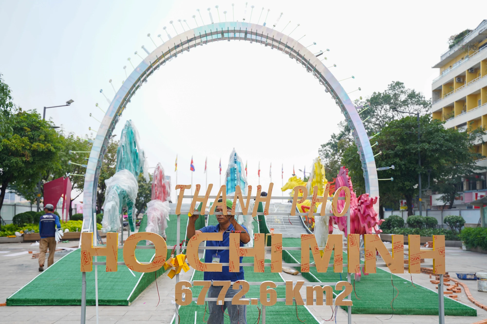 đường hoa Nguyễn Huệ (33).jpg