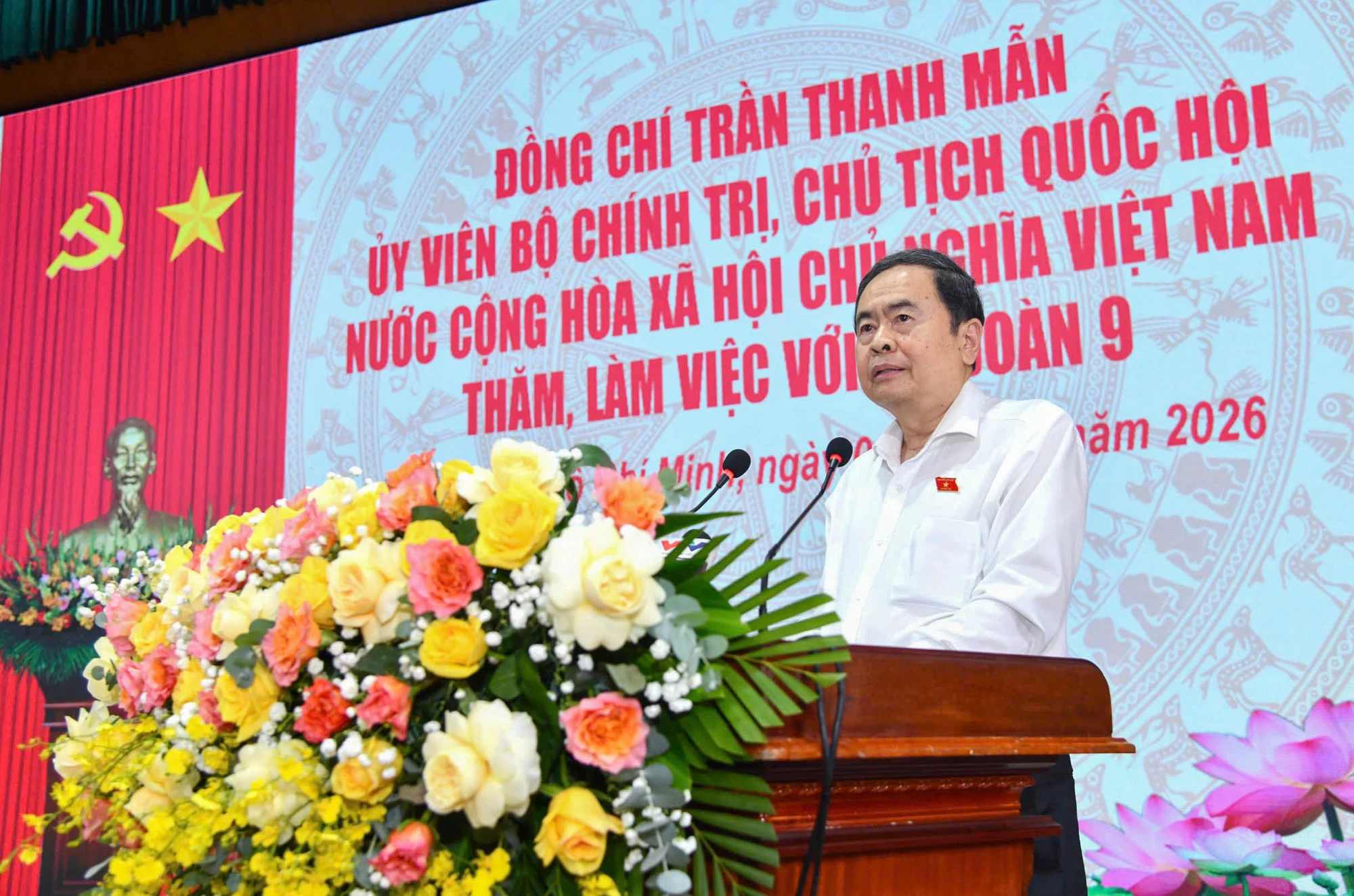 Chủ tịch Quốc hội Trần Thanh Mẫn thăm và làm việc với Sư đoàn 9, Quân đoàn 34