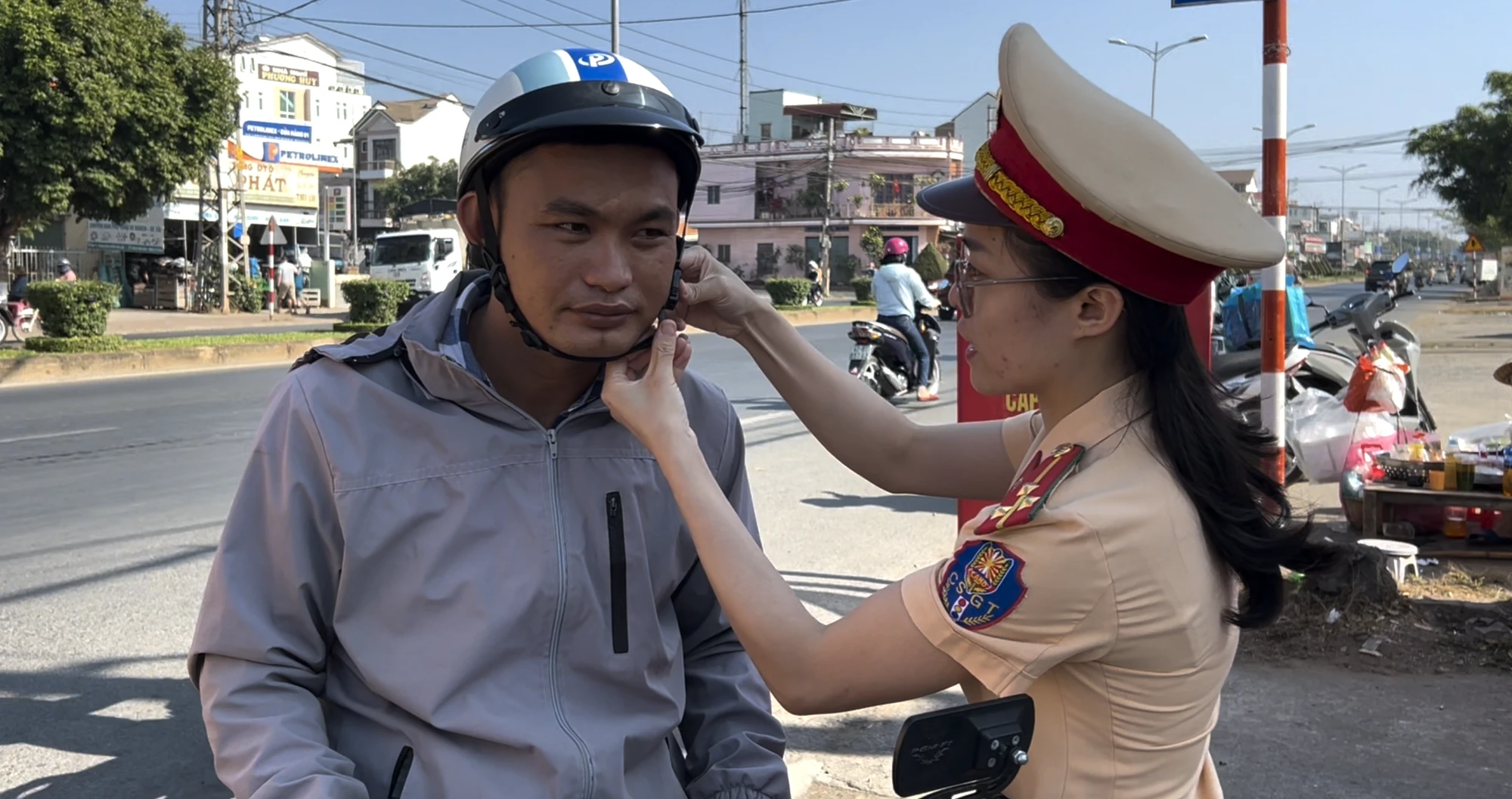 người dân.png