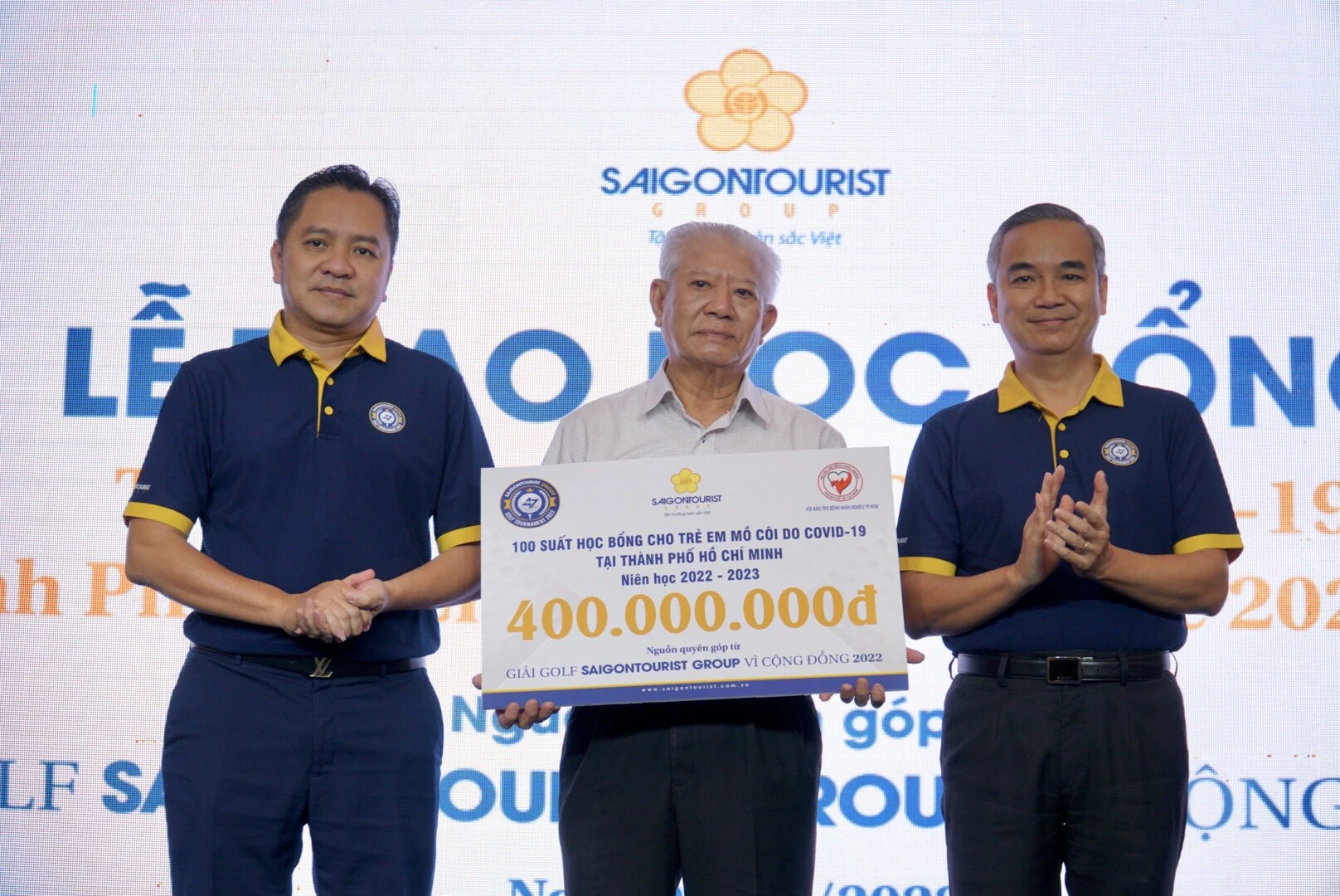 Giải Golf Saigontourist Group vì cộng đồng 2022 trao tặng 700 suất học bổng (trị giá 1 tỉ đồng). Ảnh: THU TRINH. Giải Golf Saigontourist Group vì cộng đồng 2022 trao tặng 700 suất học bổng (trị giá 1 tỉ đồng). Ảnh: THU TRINH.