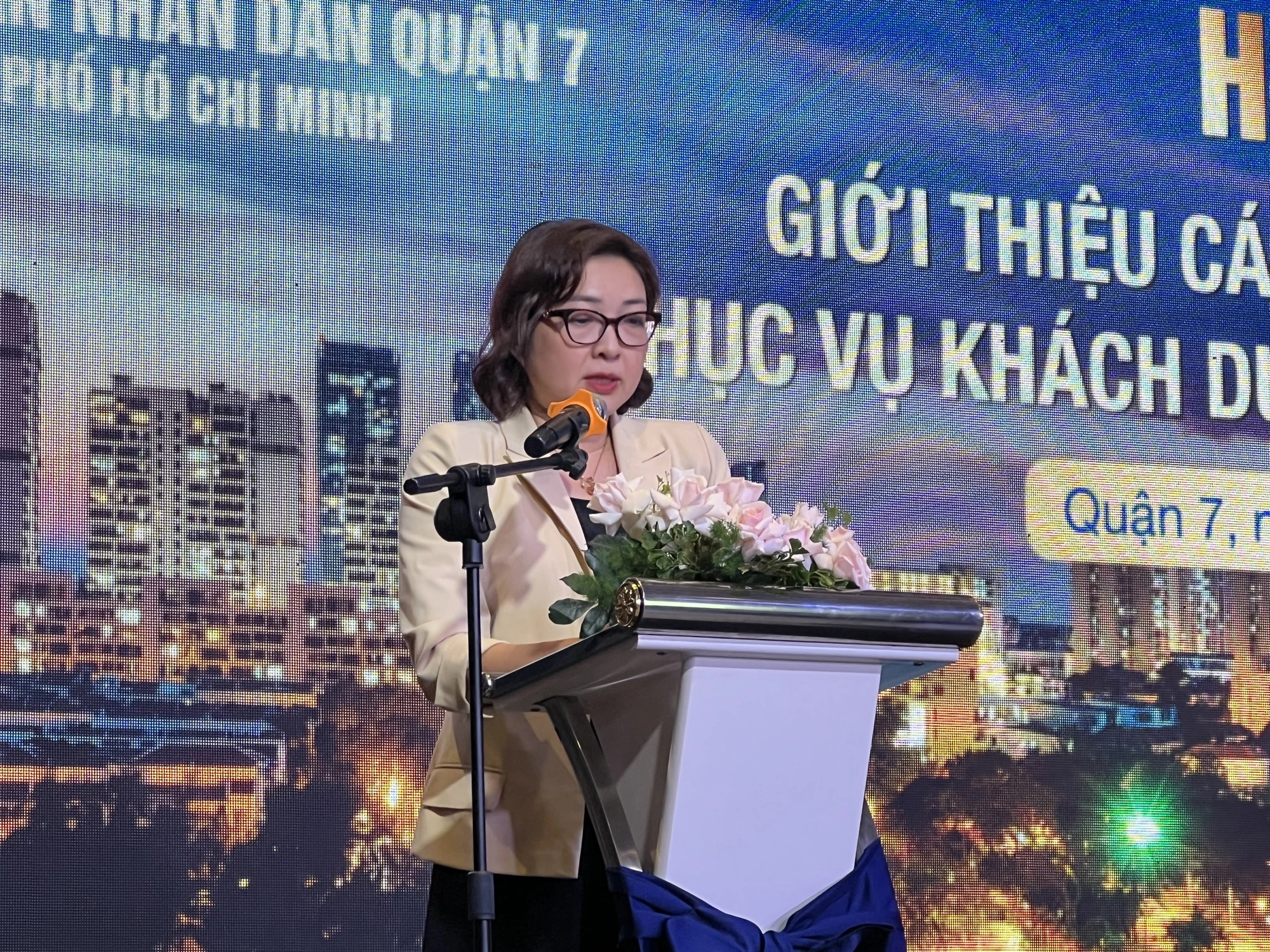 Bà Bùi Thị Ngọc Hiếu, Phó Giám đốc Sở Du lịch TP.HCM phát biểu