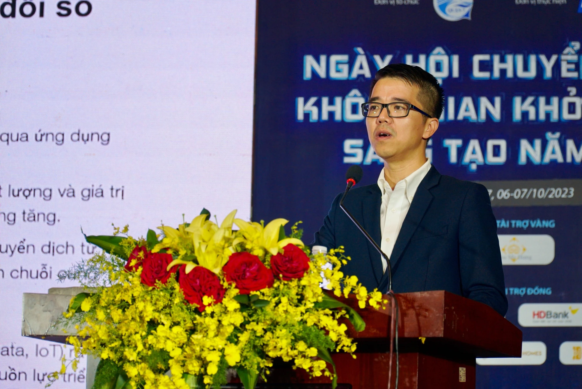 chuyển đổi số