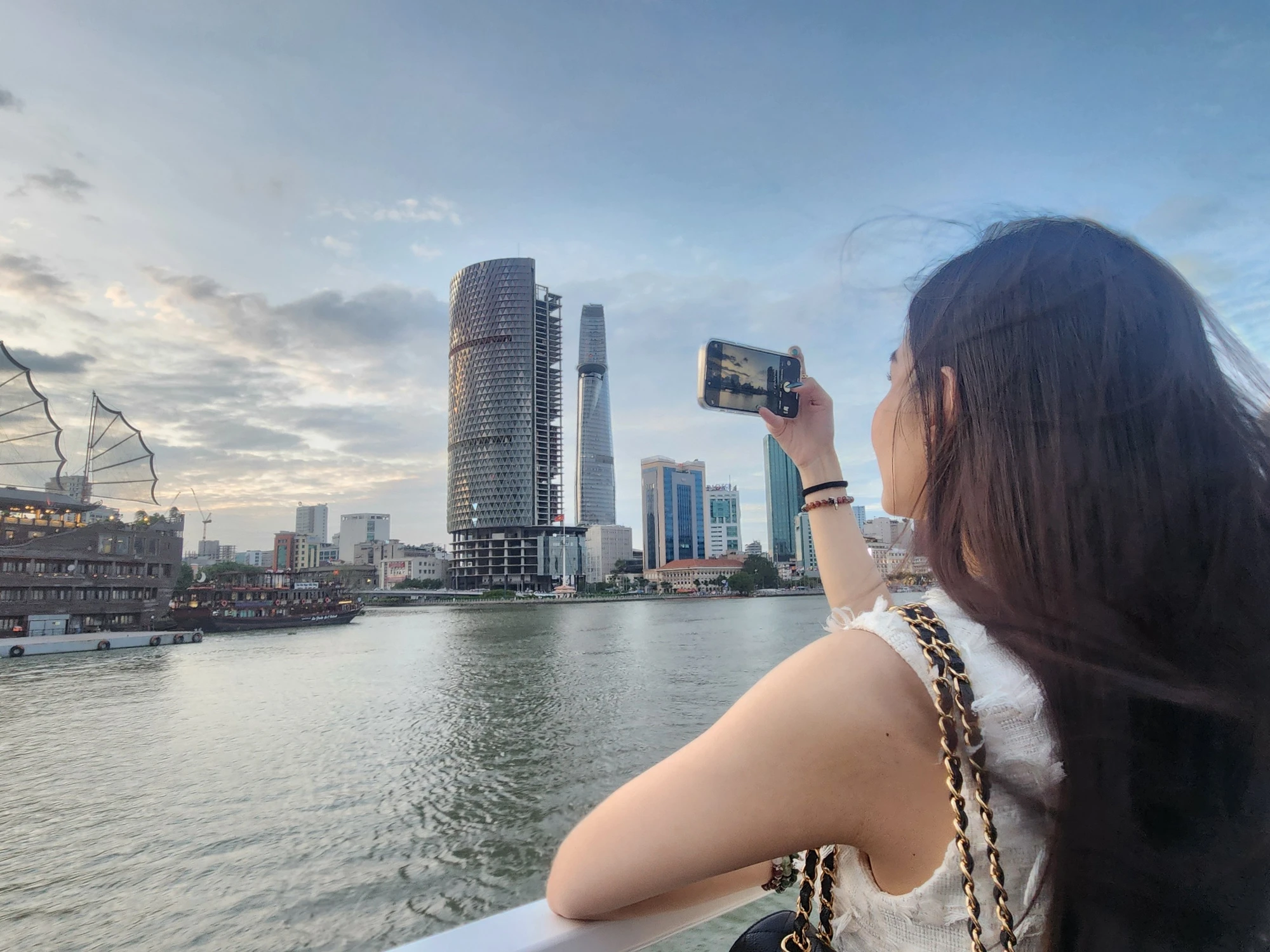 du-lich-7-839.jpg