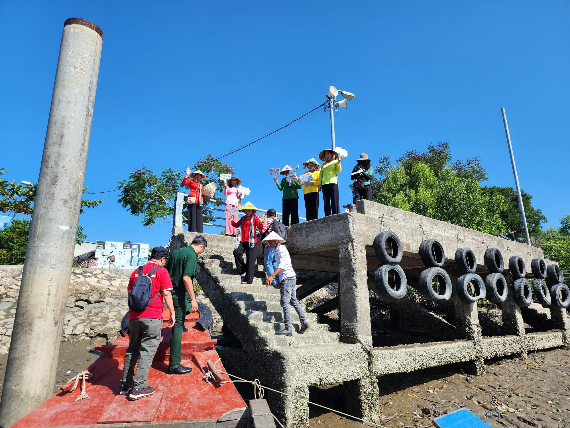 thieng-lieng-1-4018-7320.jpg