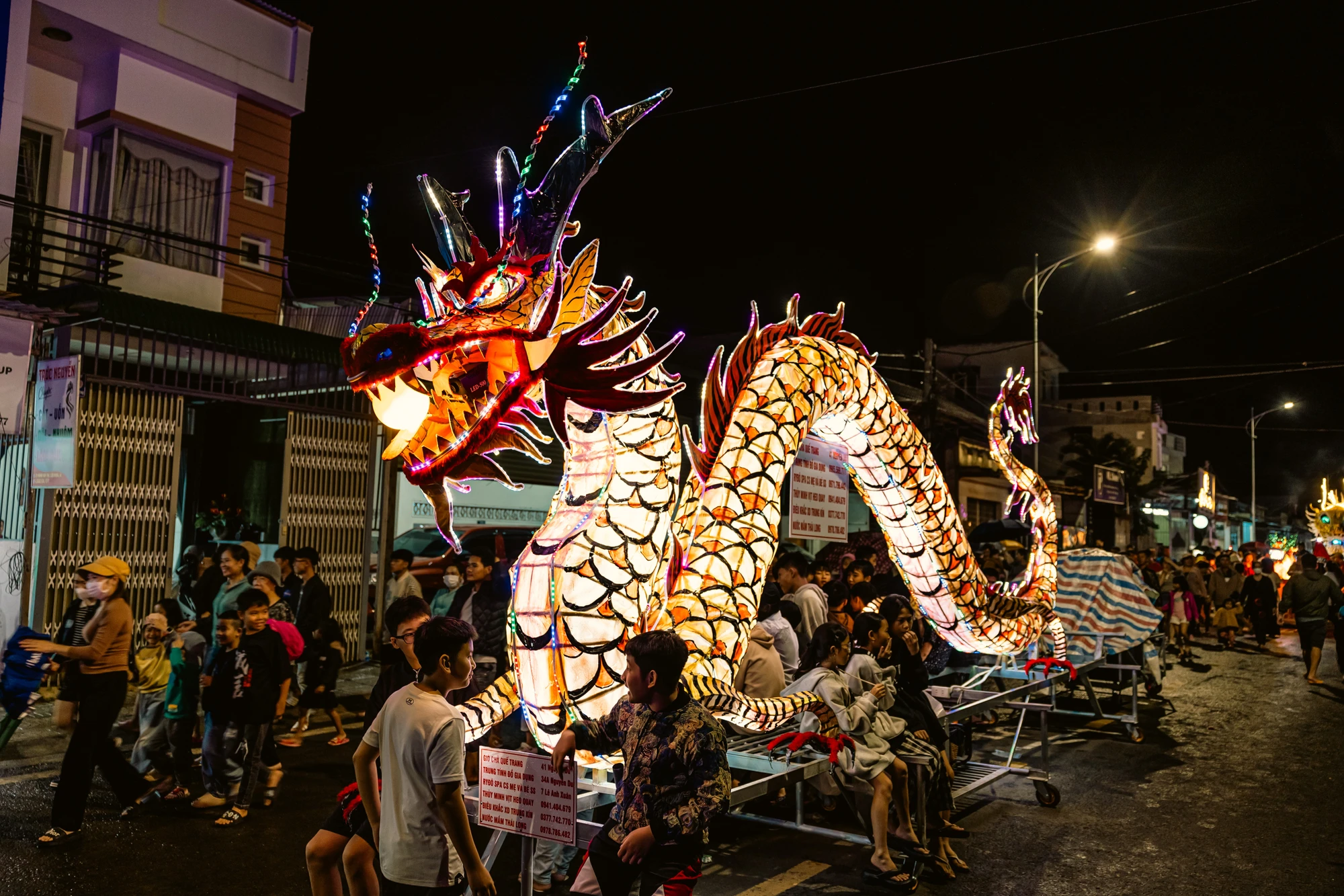 den-trung-thu-10.jpg