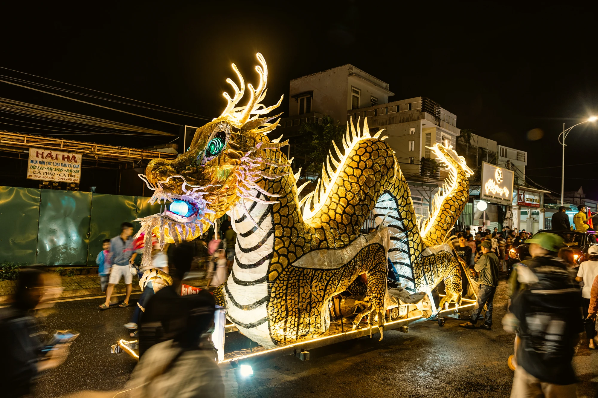 den-trung-thu-9.jpg