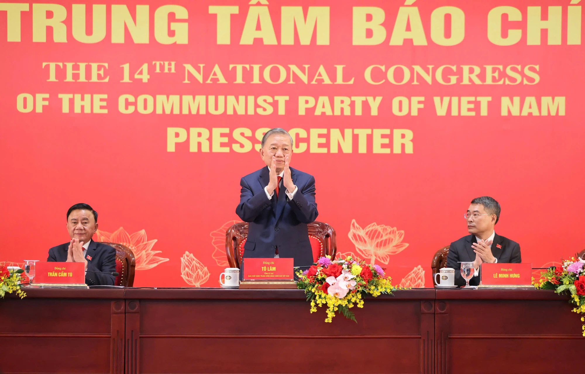 1_TBT-hop-bao.jpg