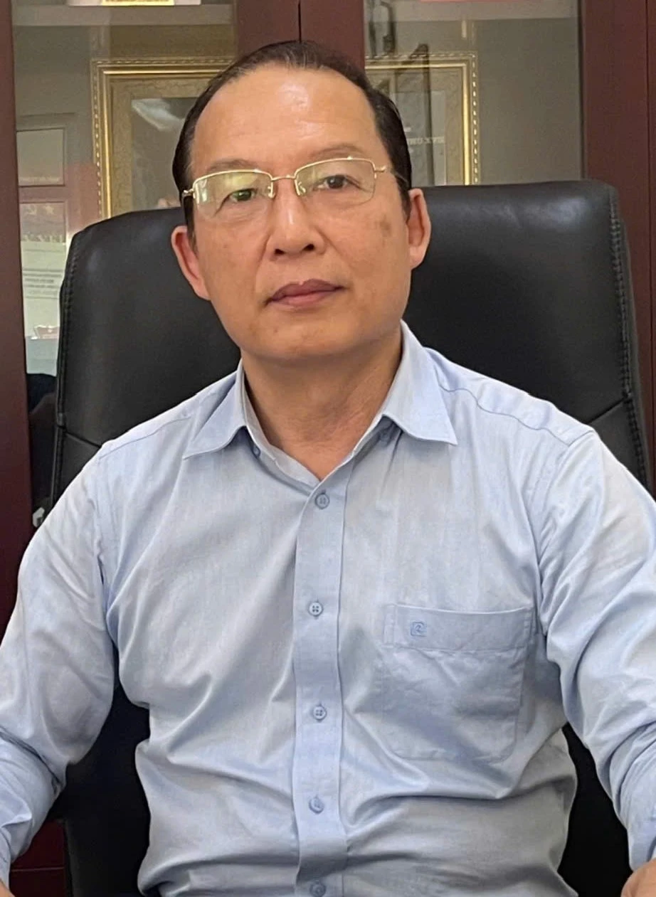 Le-duc-nhan.jpg