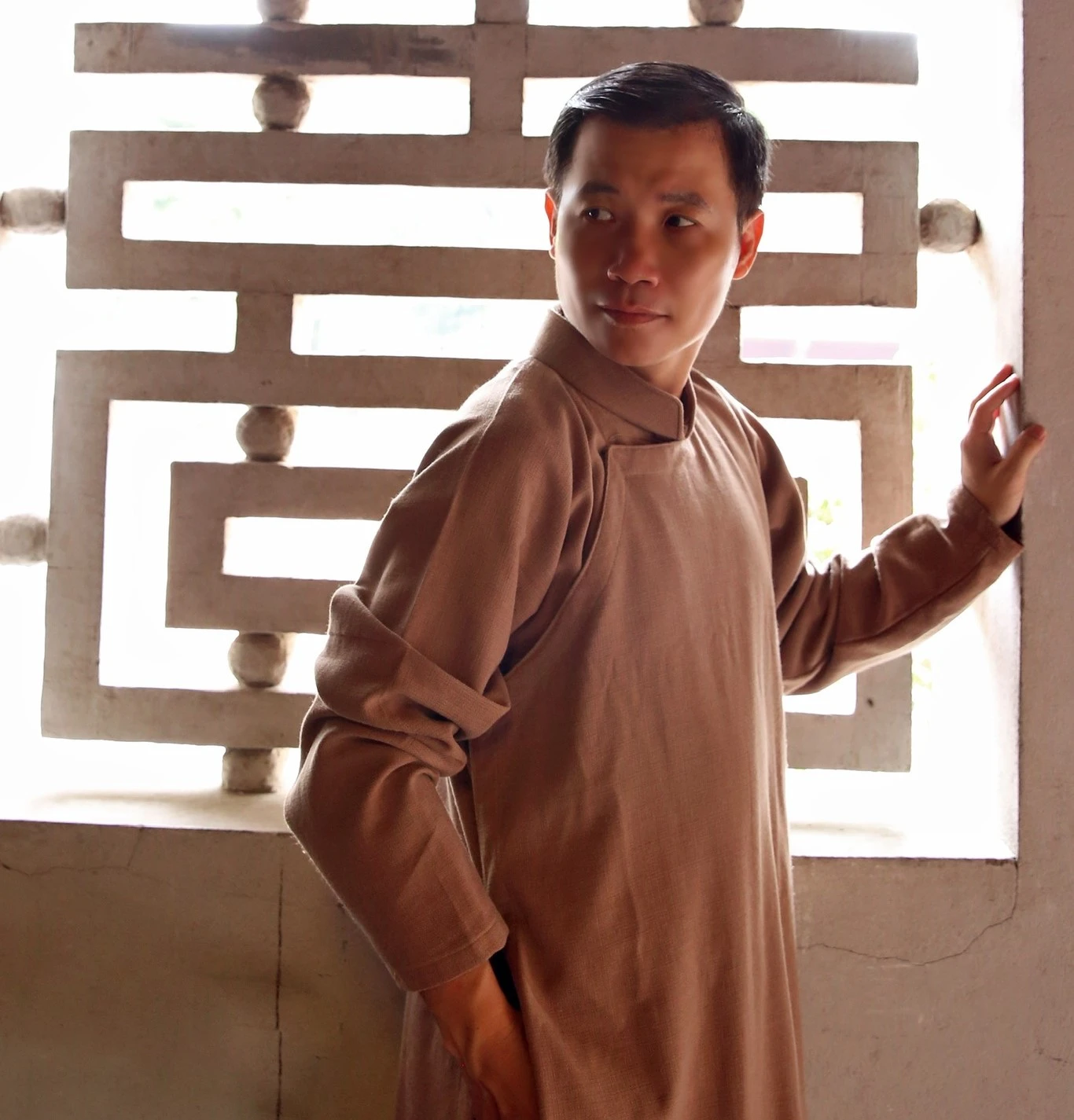NGUYEN-QUANG-LONG.jpg