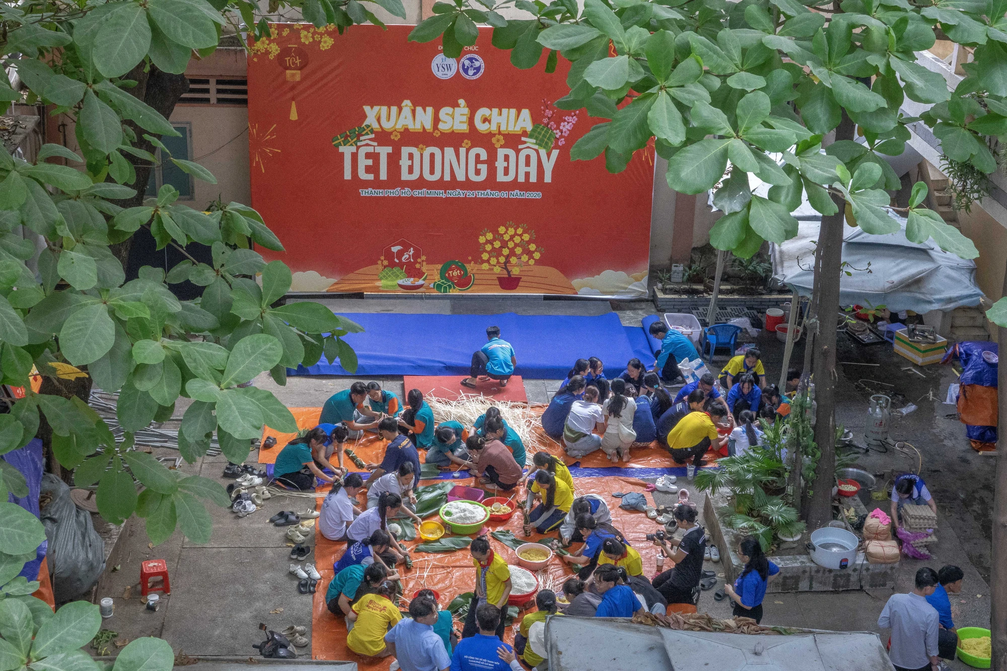 Sức trẻ mang xuân về - Nguyễn Văn Tuấn.jpg