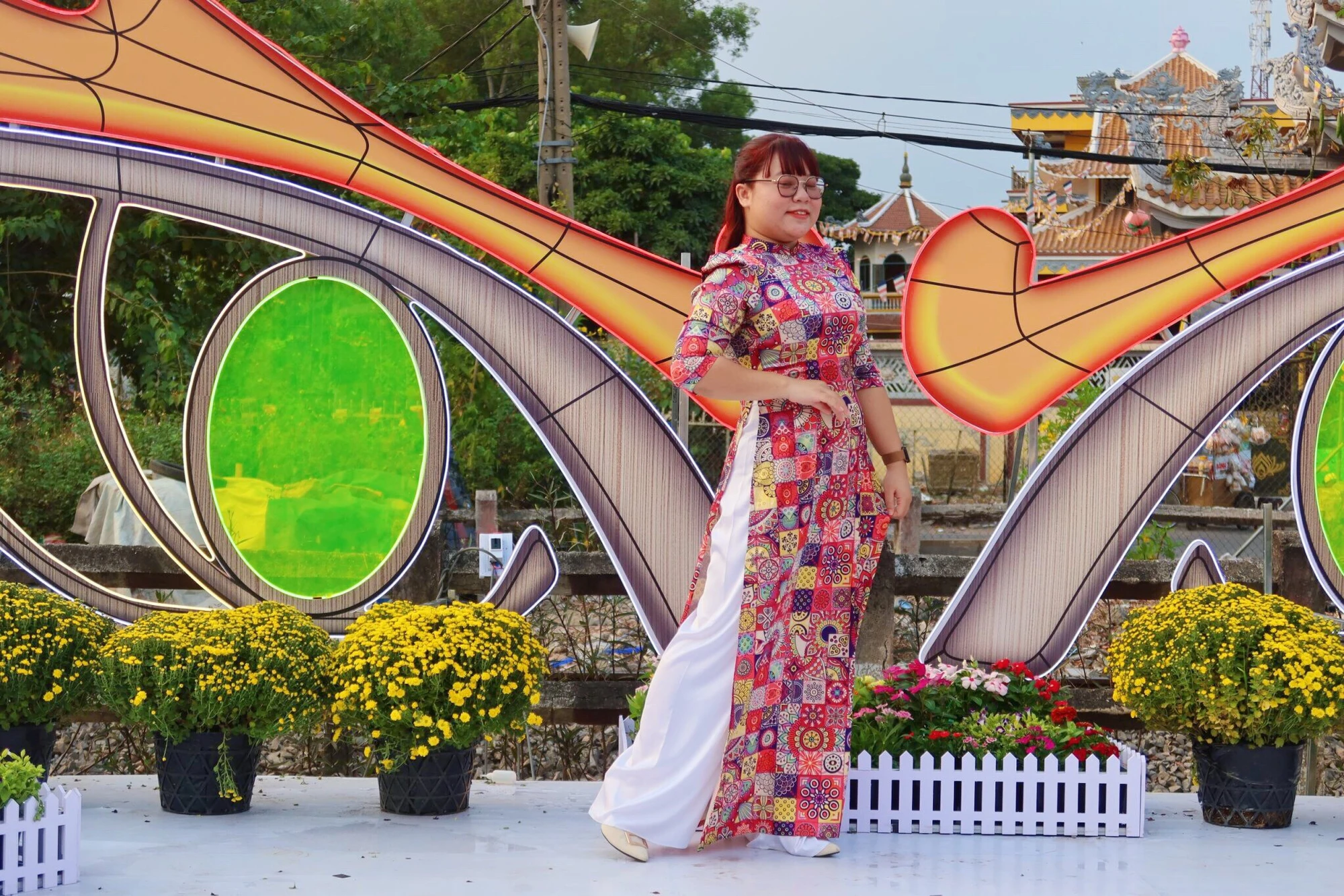 ron-rang-tet-nguoi-dan-tham-gia-cho-hoa-phien-cho-0-dong.jpg