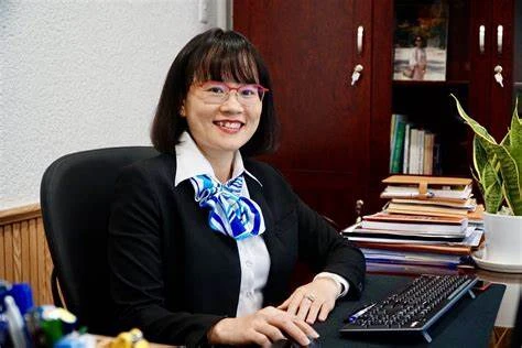 Bà-Huynh-Phan-Phuong_Hoang.jpg