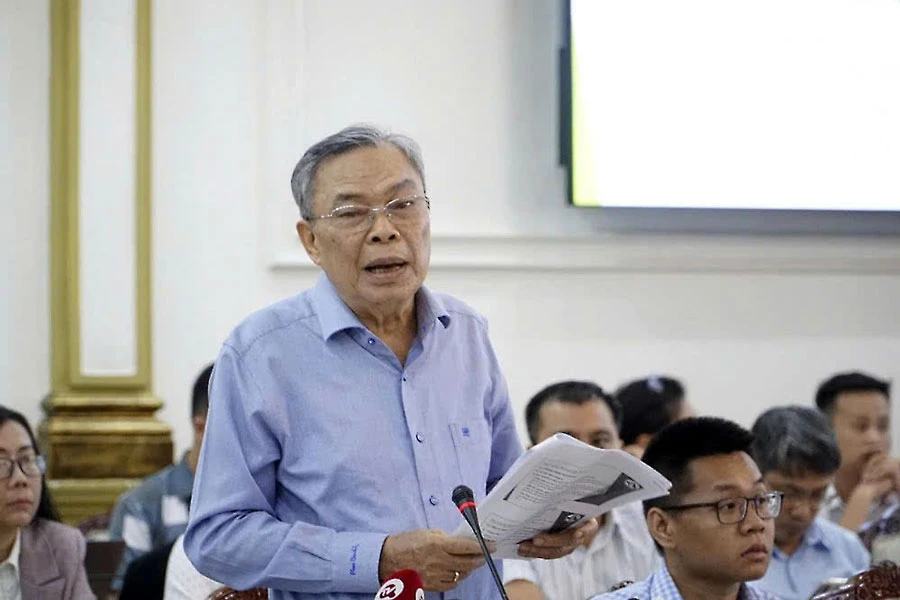 lêtrungtinh.jpg