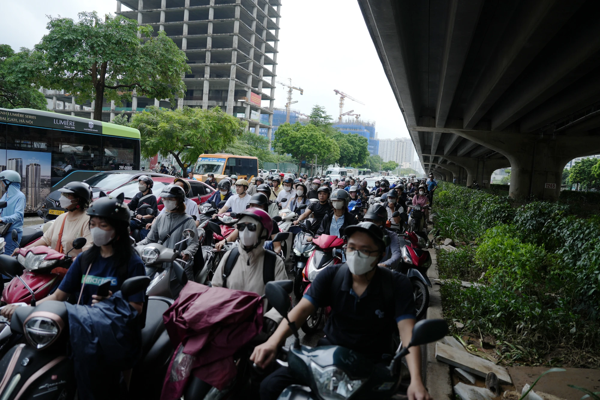 ha-noi-ngap-1.jpg