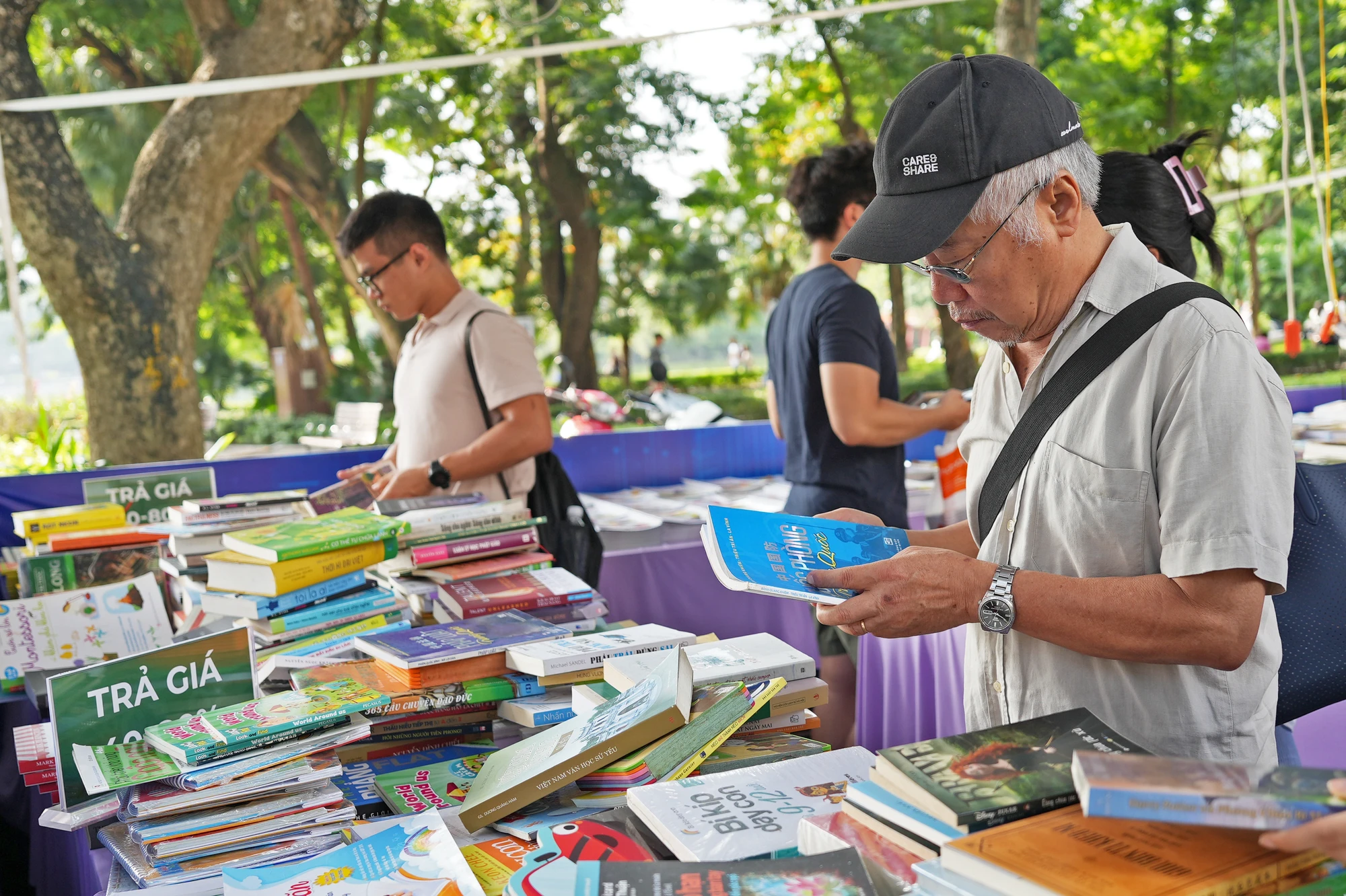 hoi-sach-ha-noi-13.jpg