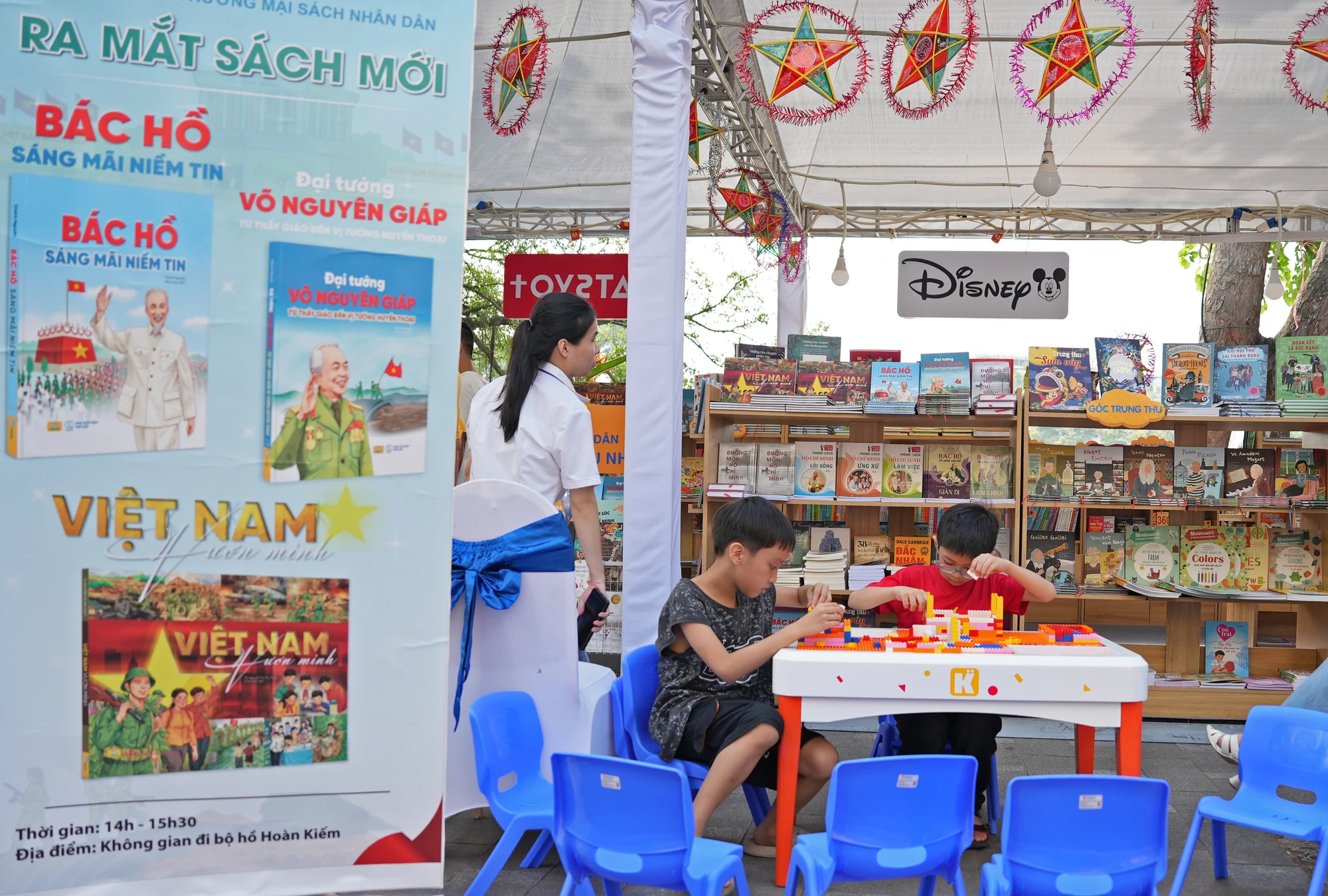 hoi-sach-ha-noi-16.jpg